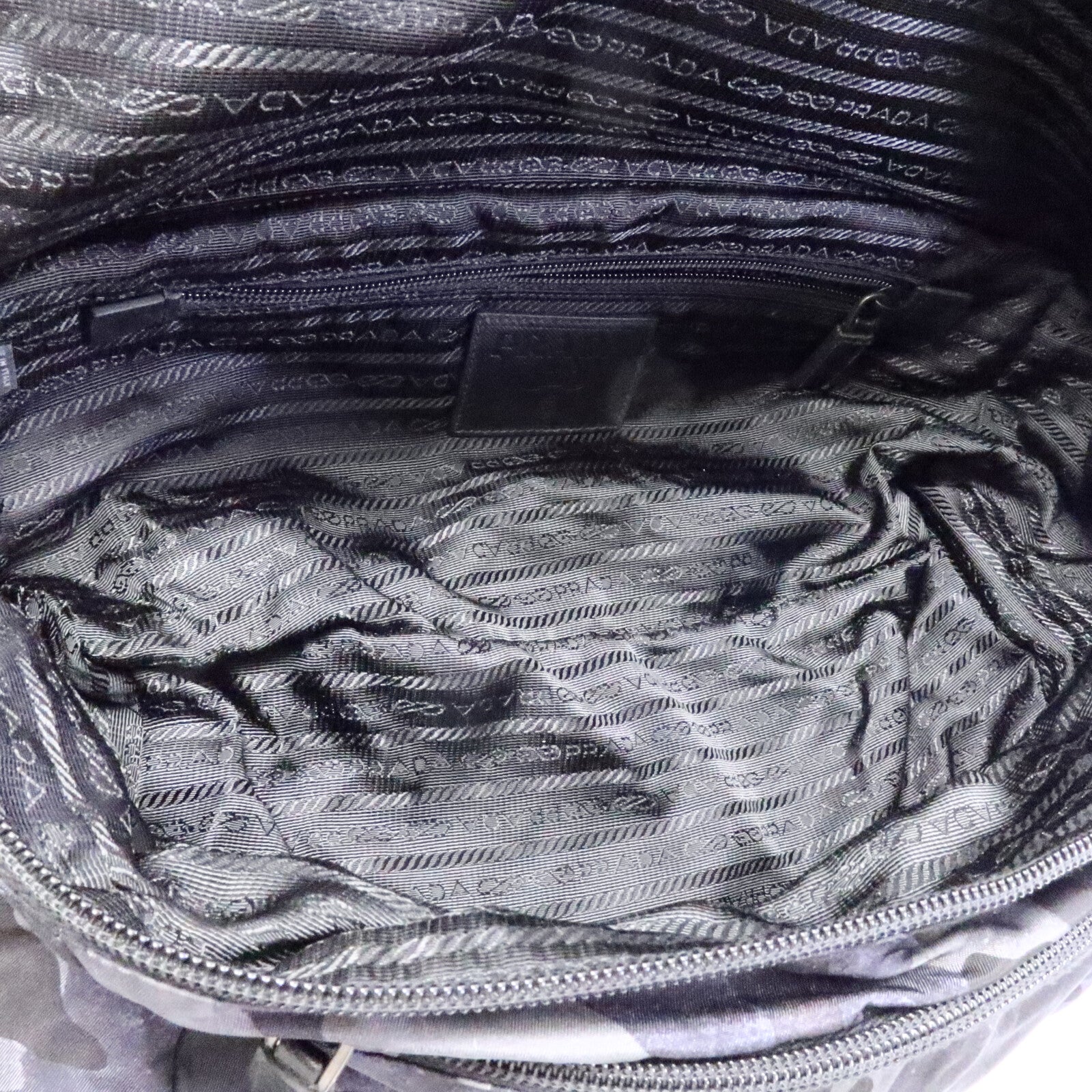 PRADA 尼龍Camouflage Shoulder Bag肩背袋