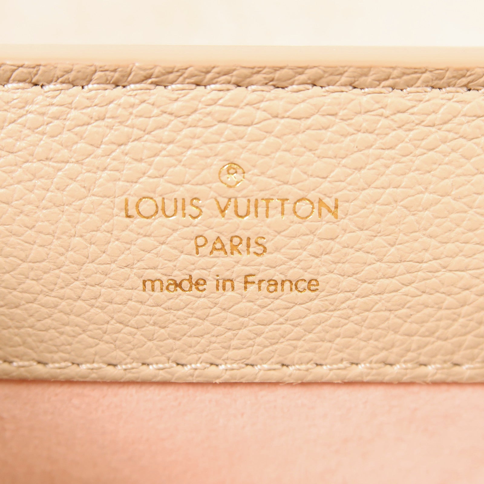LOUIS VUITTON 牛皮皮革Lockme Ever Mini金扣手挽肩背兩用袋
