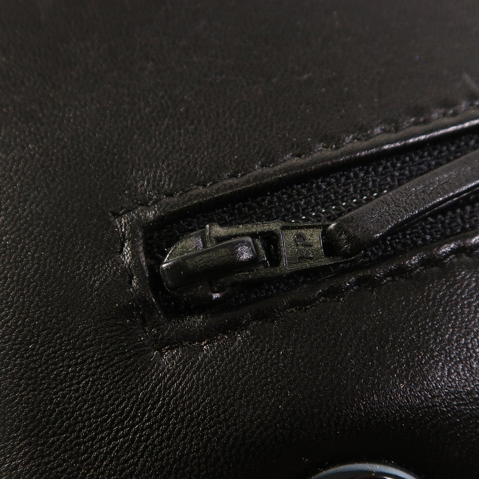 CHANEL 羊皮皮革Classic Jumbo鏈帶肩背袋