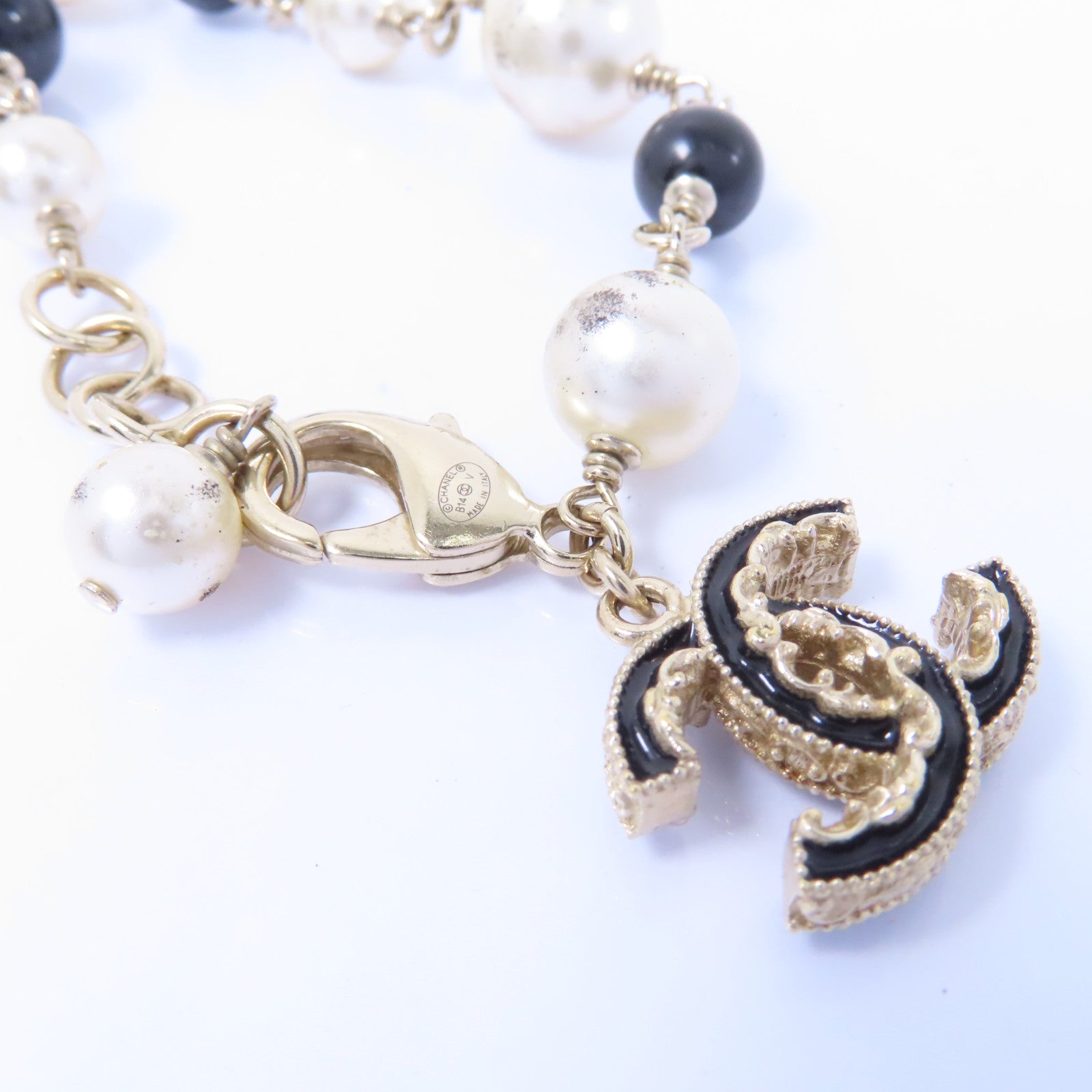 CHANEL PVC/金屬Bracelet手鏈白色/黑色金色