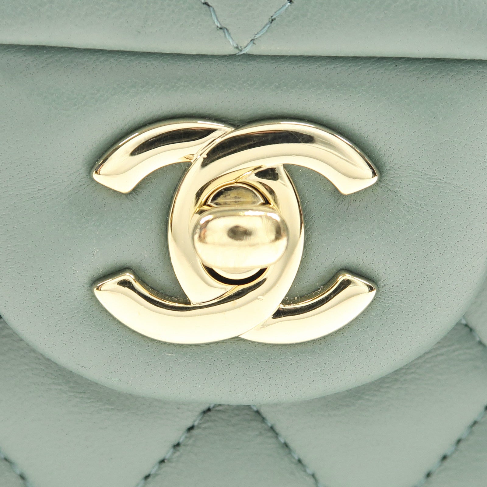 CHANEL 羊皮皮革Classic 23金扣鏈帶肩背袋