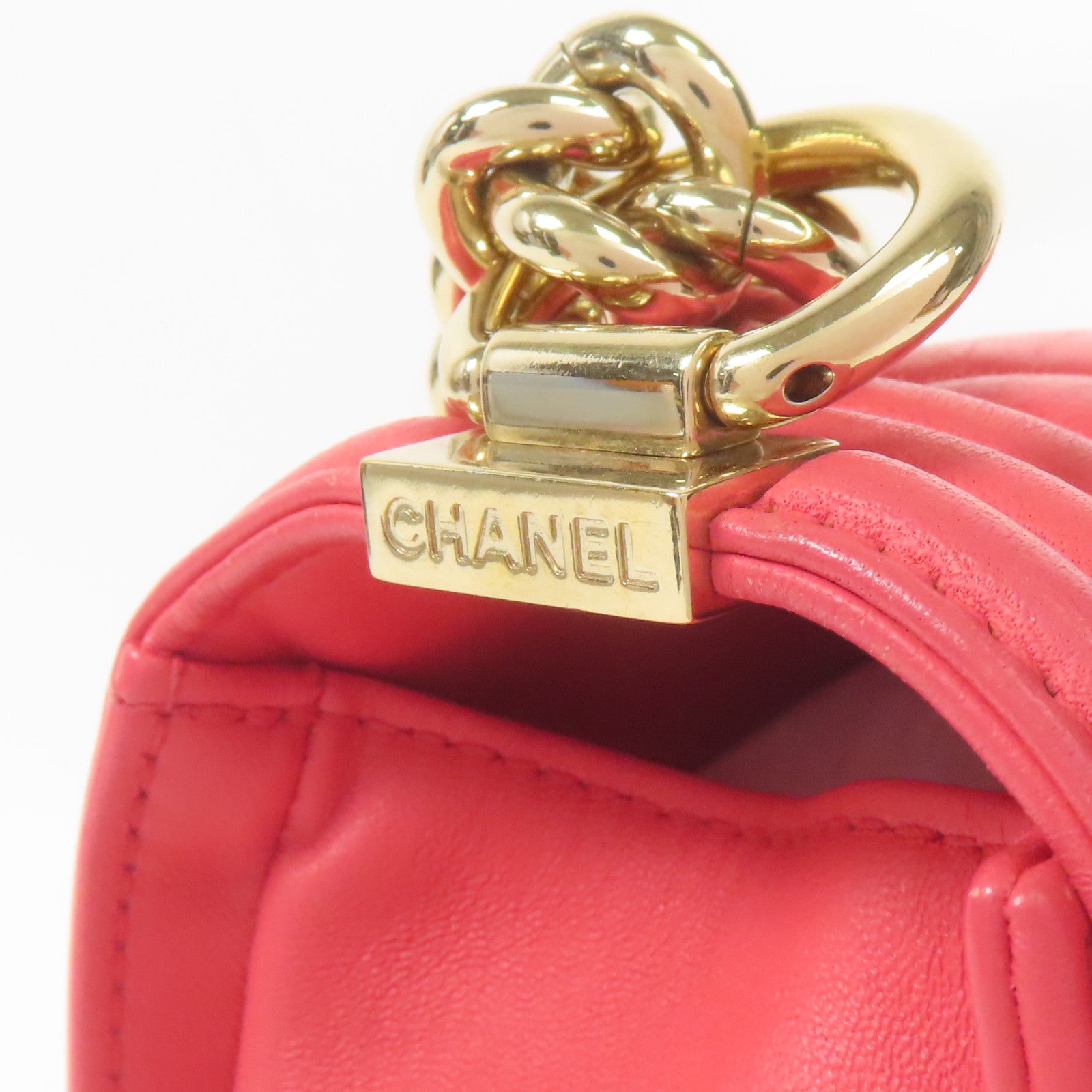 CHANEL 牛皮皮革Boy 25金扣鏈帶肩背袋