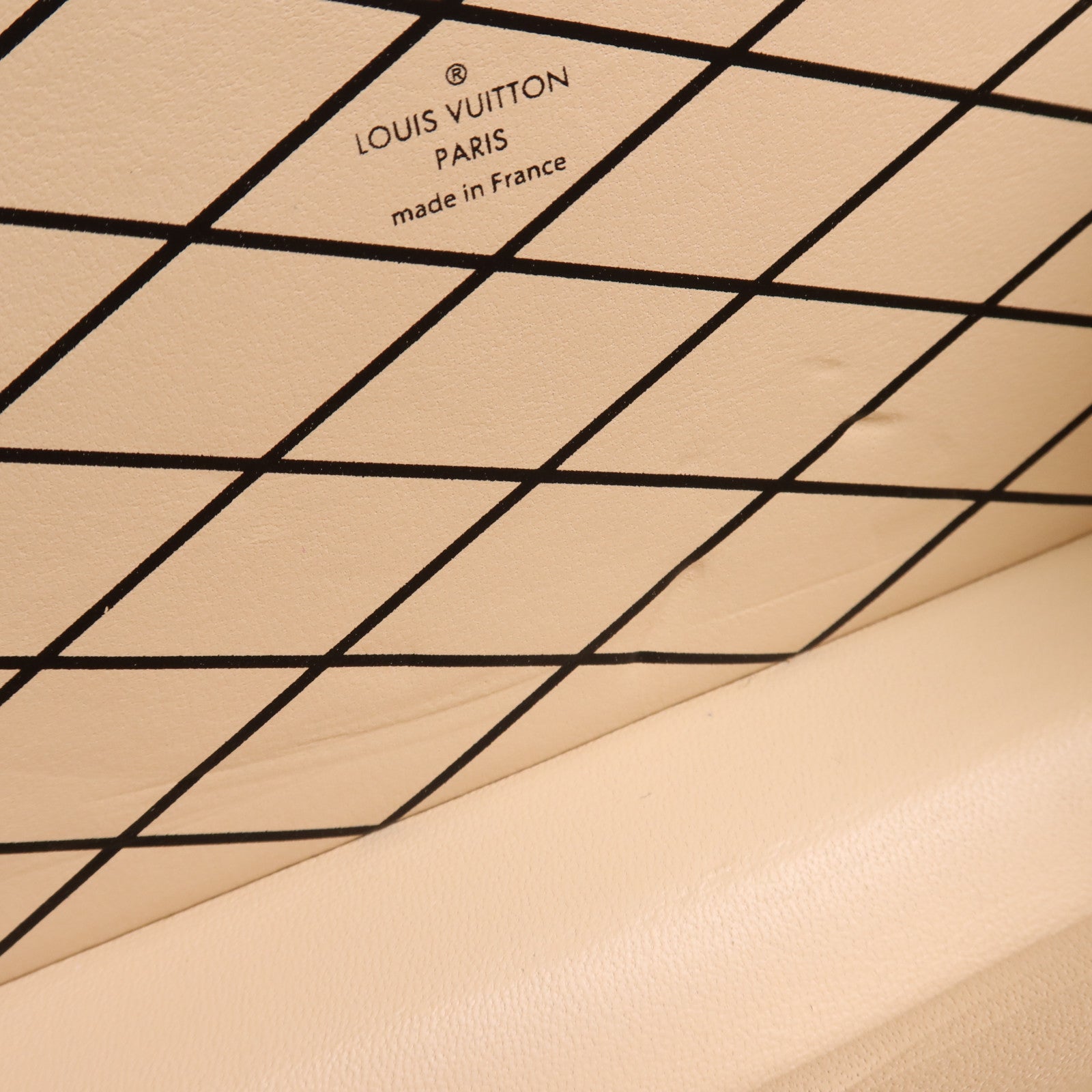 LOUIS VUITTON Monogram Petite Malle金扣肩背袋