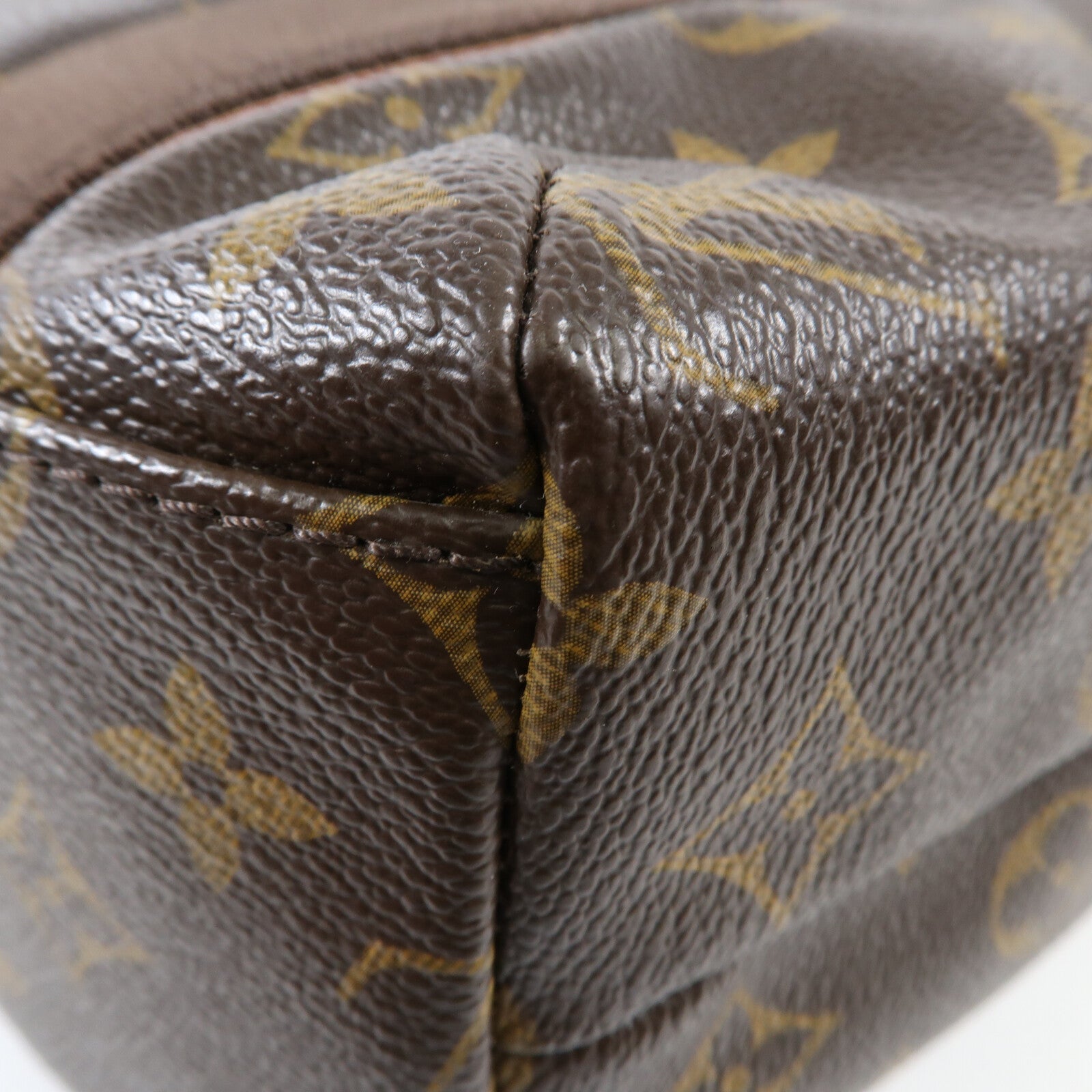 LOUIS VUITTON Monogram Cabas Beaubourg金扣肩背袋