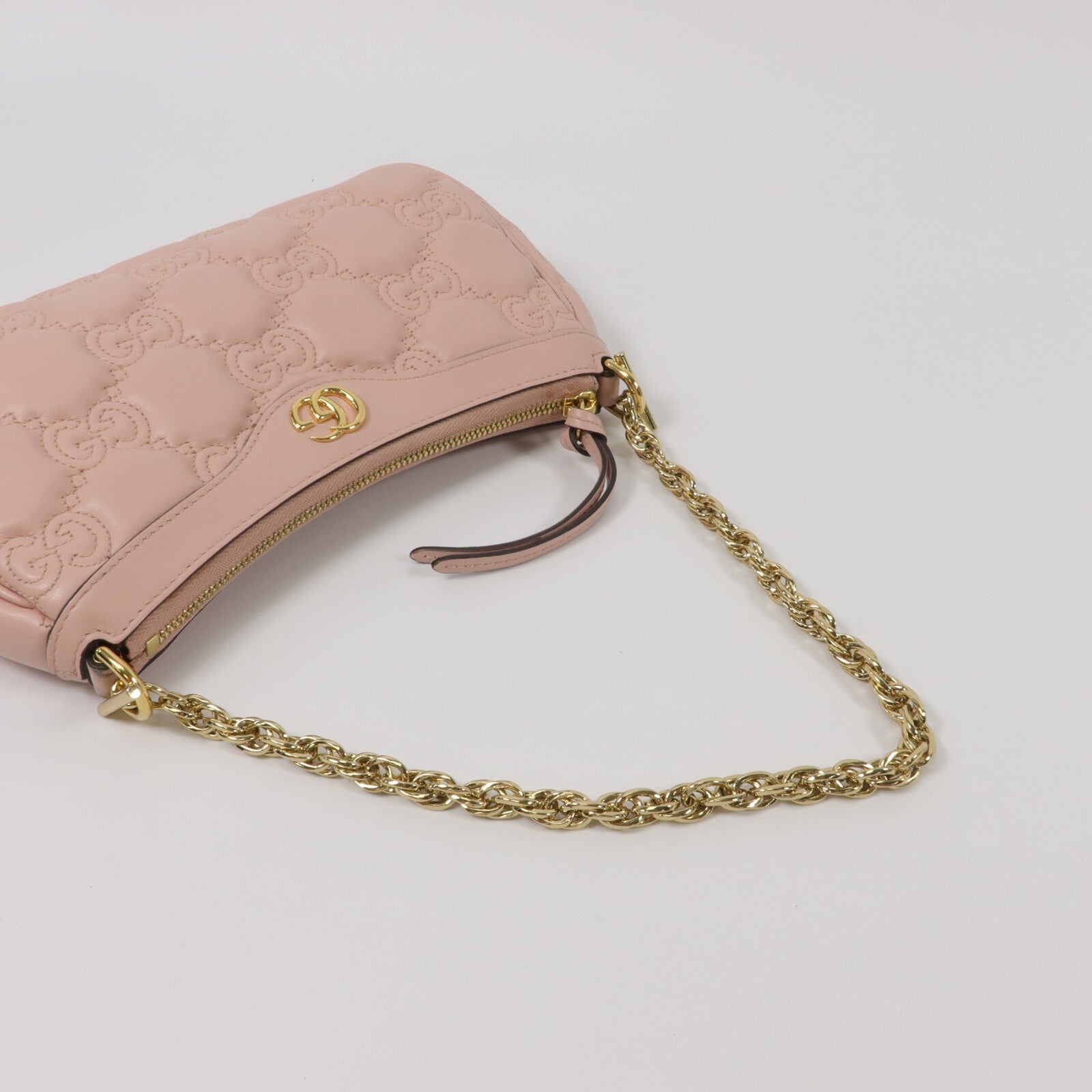 GUCCI 牛皮皮革GG Matelasse肩背袋