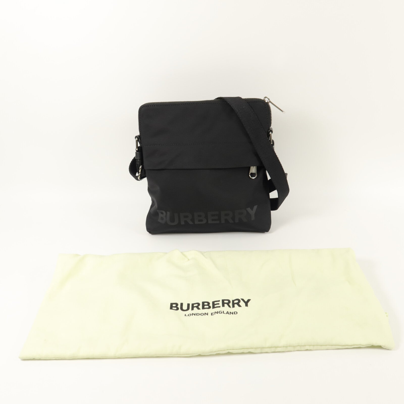 BURBERRY 尼龍Shoulder Bag肩背袋
