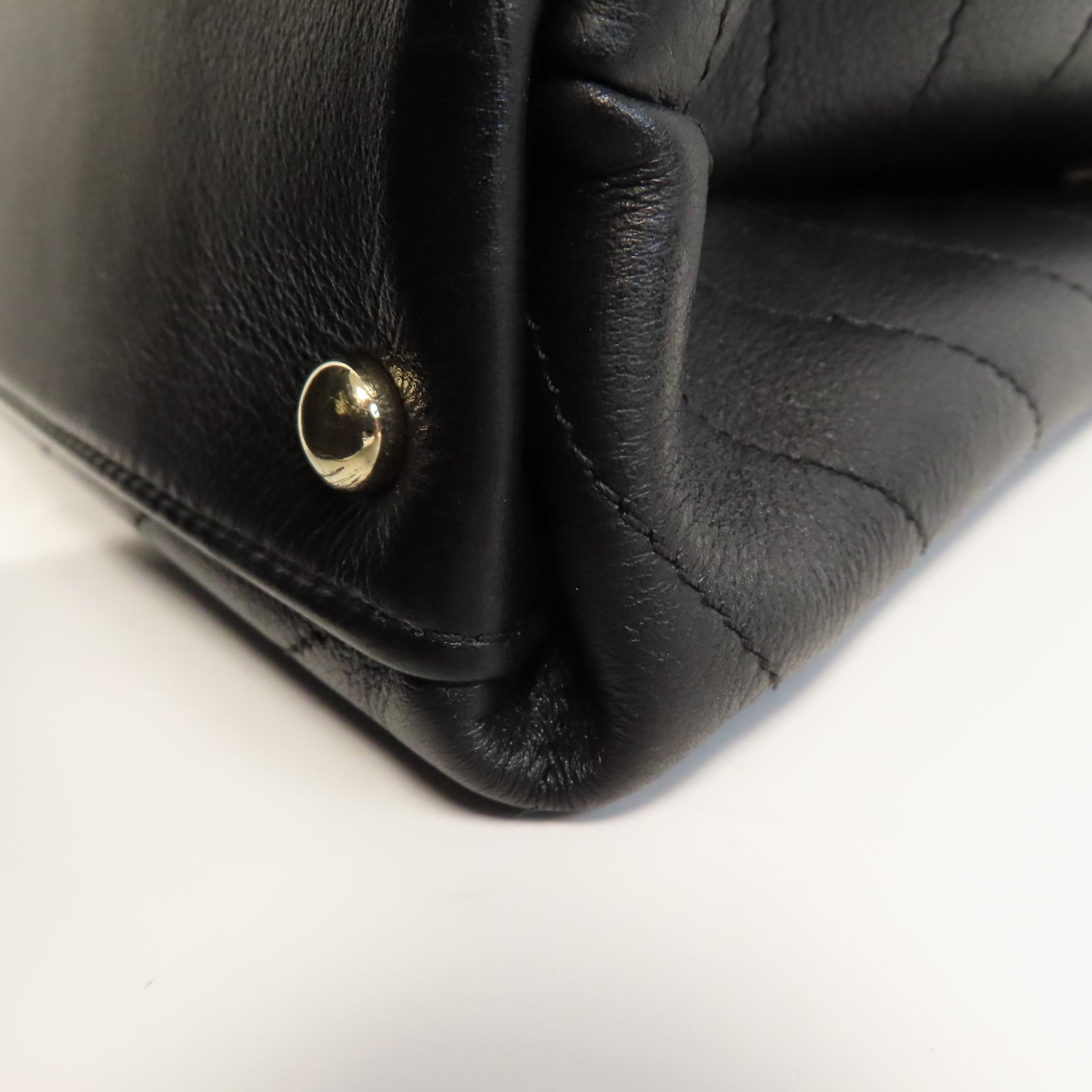 CHANEL 斜紋牛皮皮革Top Handle金扣手挽肩背兩用袋黑色