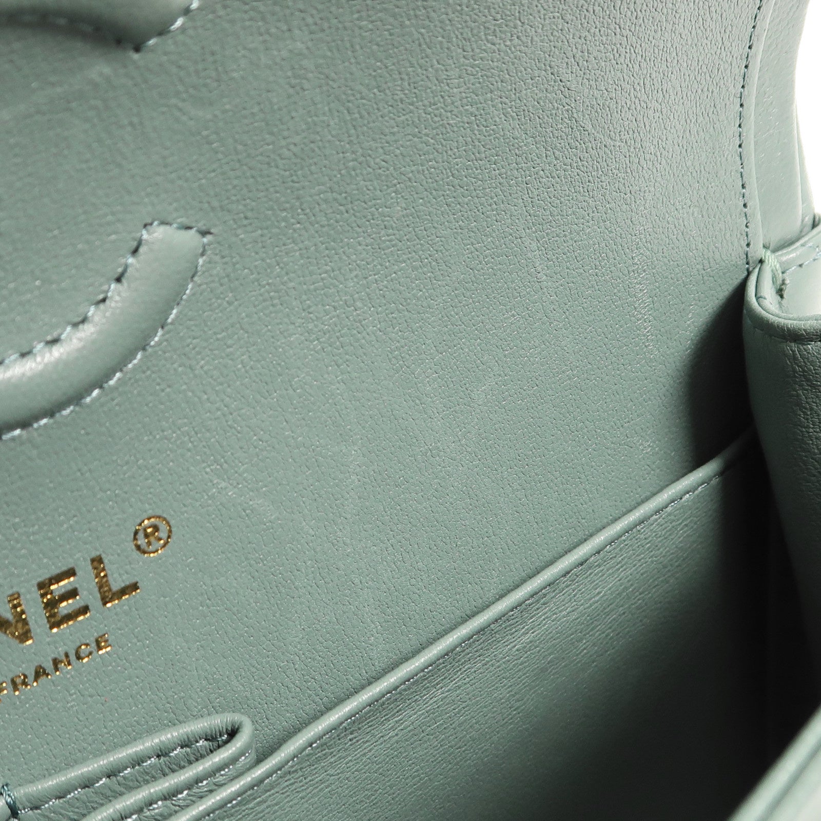 CHANEL 羊皮皮革Classic 23金扣鏈帶肩背袋