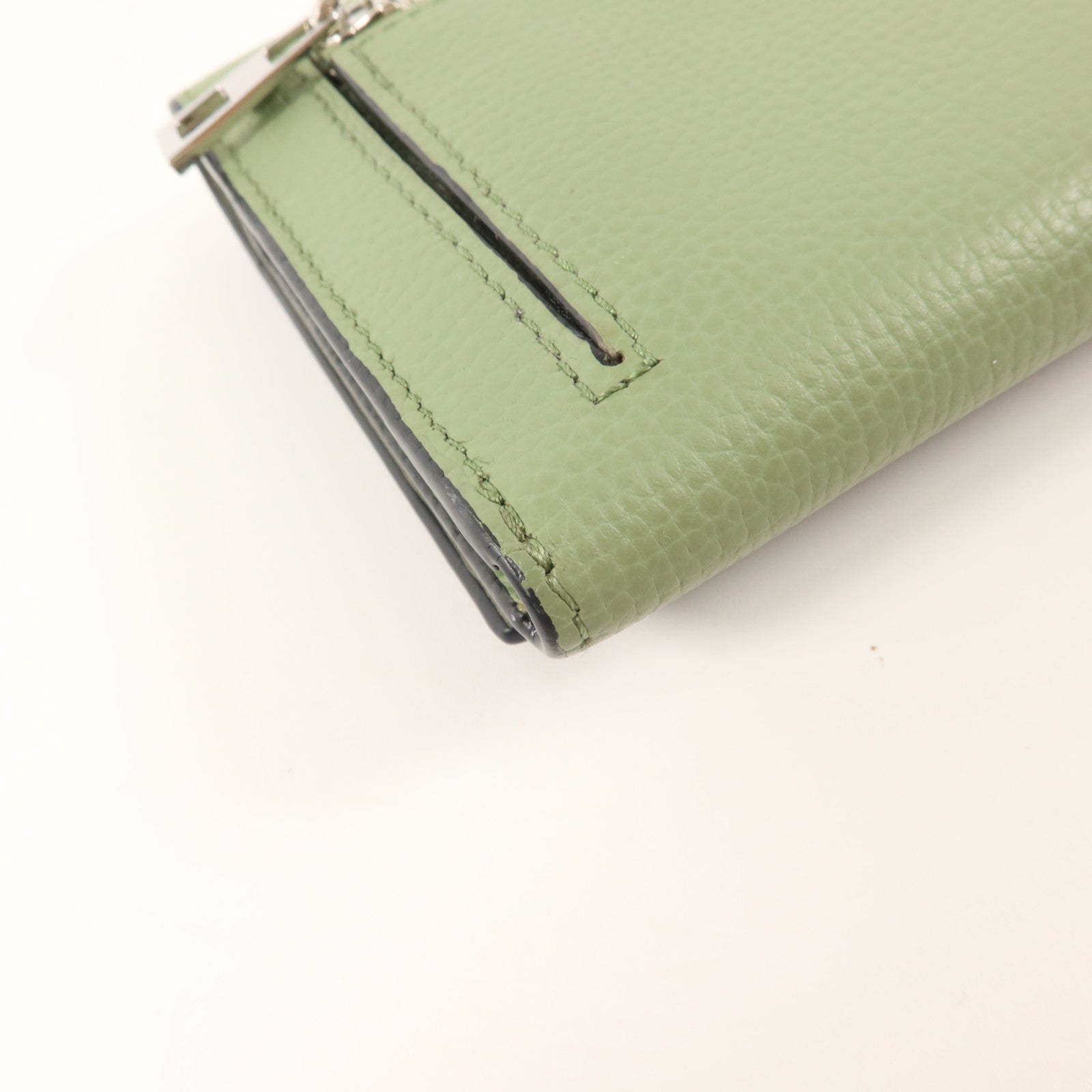 LOEWE 牛皮皮革Anagram Continental長錢包