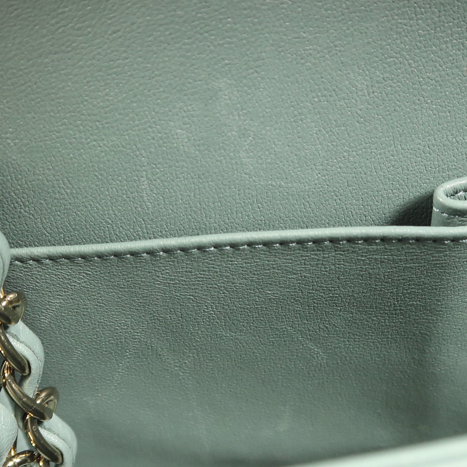 CHANEL 羊皮皮革Classic 23金扣鏈帶肩背袋