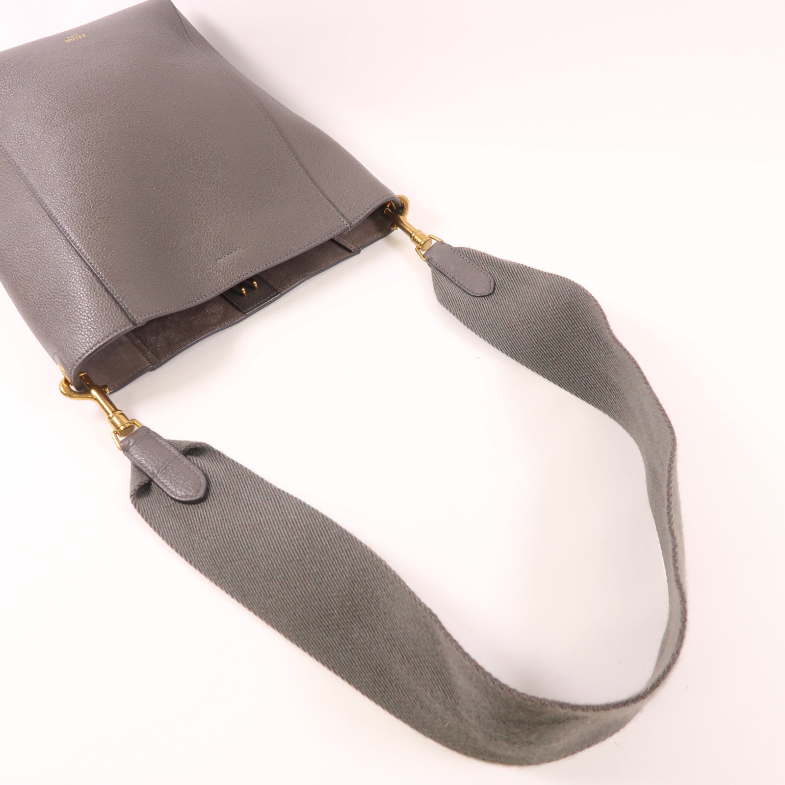 CELINE 牛皮皮革Sangle Bucket Bag金扣肩背袋