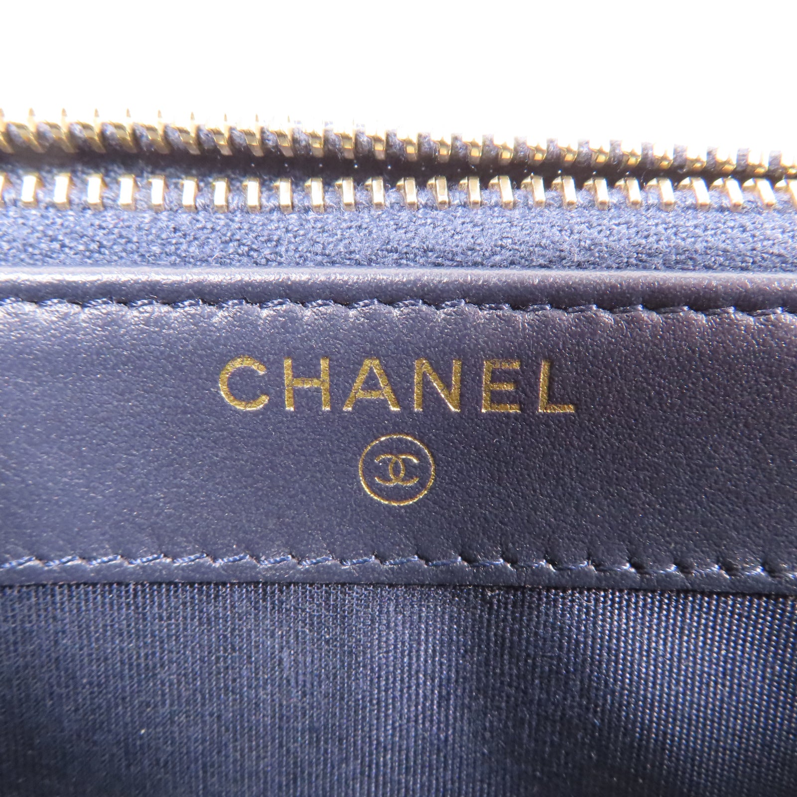 CHANEL 菱格Caviar皮革Chain Shoulder Bag金扣鏈帶肩背袋藍色