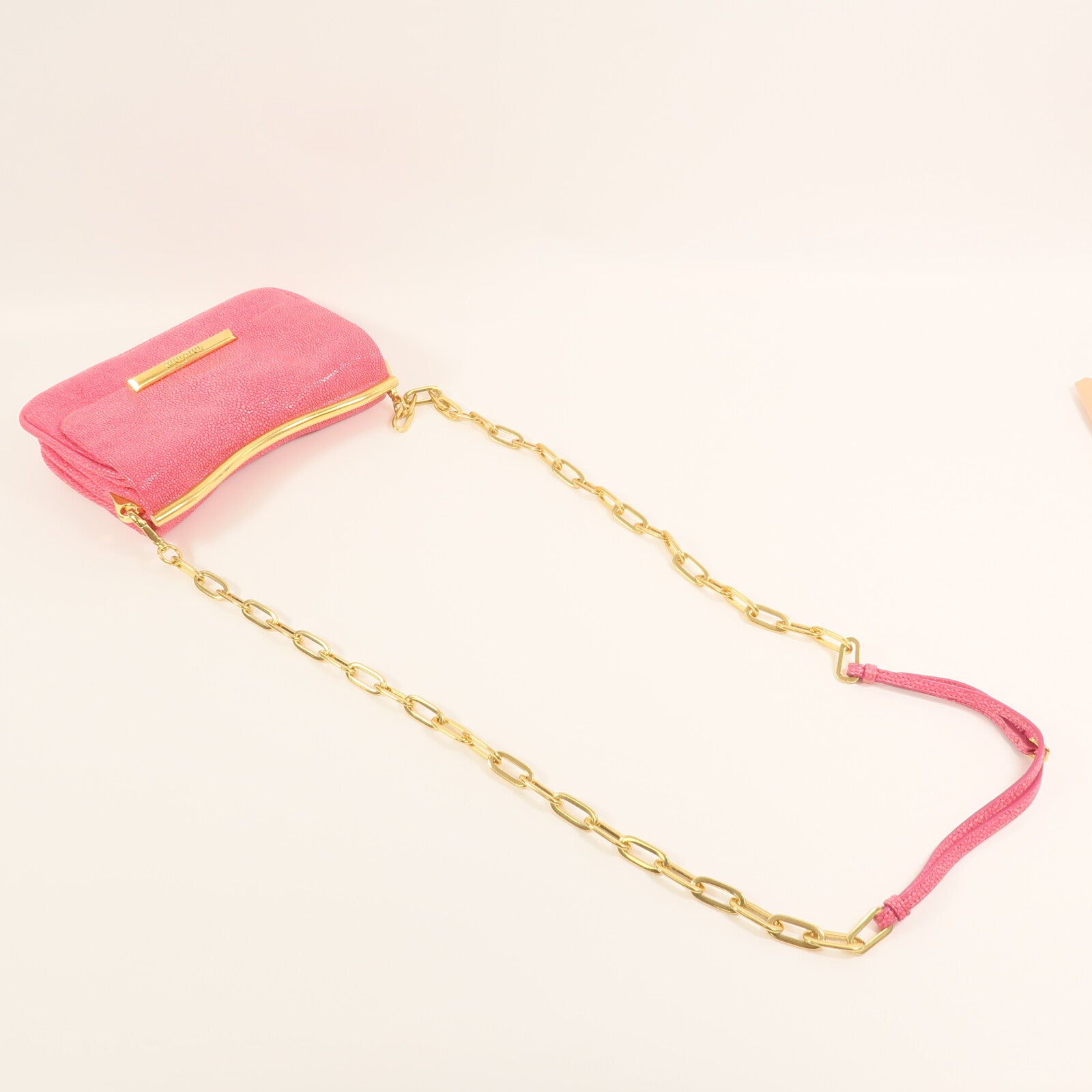 Miu Miu 牛皮皮革Shoulder Bag金扣鏈帶肩背袋