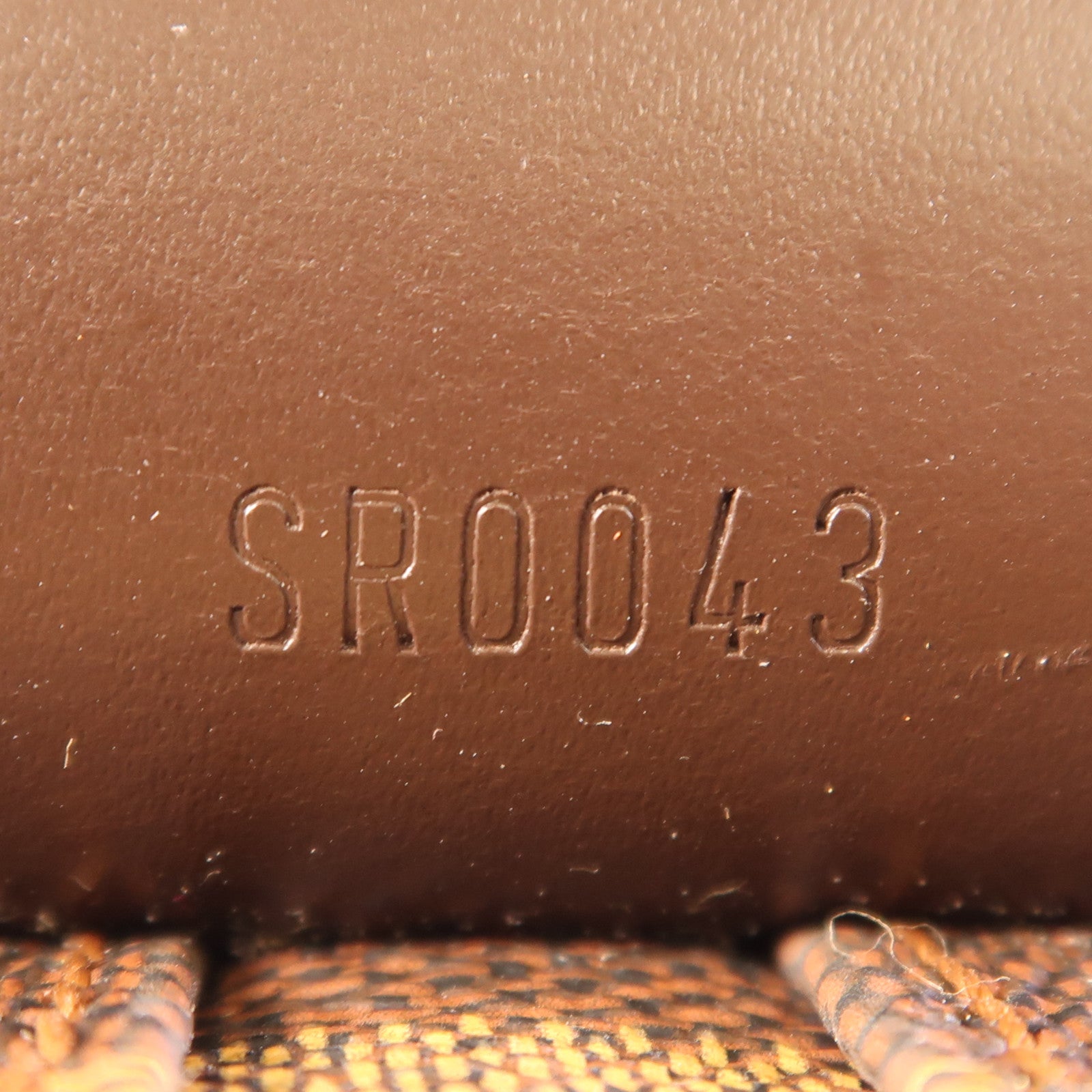 LOUIS VUITTON Damier Naviglio金扣肩背袋