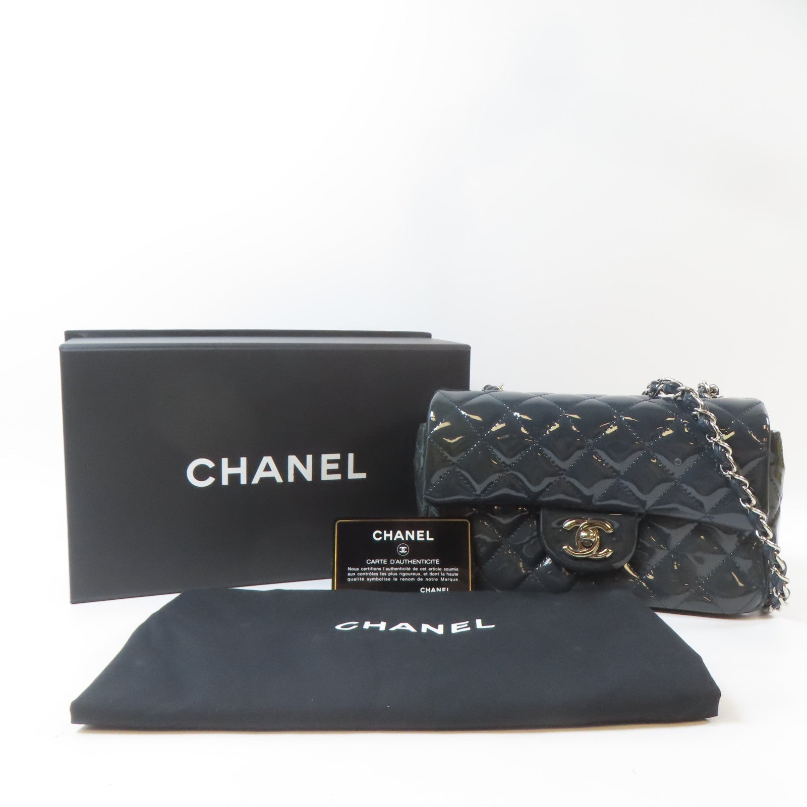 CHANEL 菱格漆皮皮革Chain Shoulder Bag銀扣鏈帶肩背袋藍色