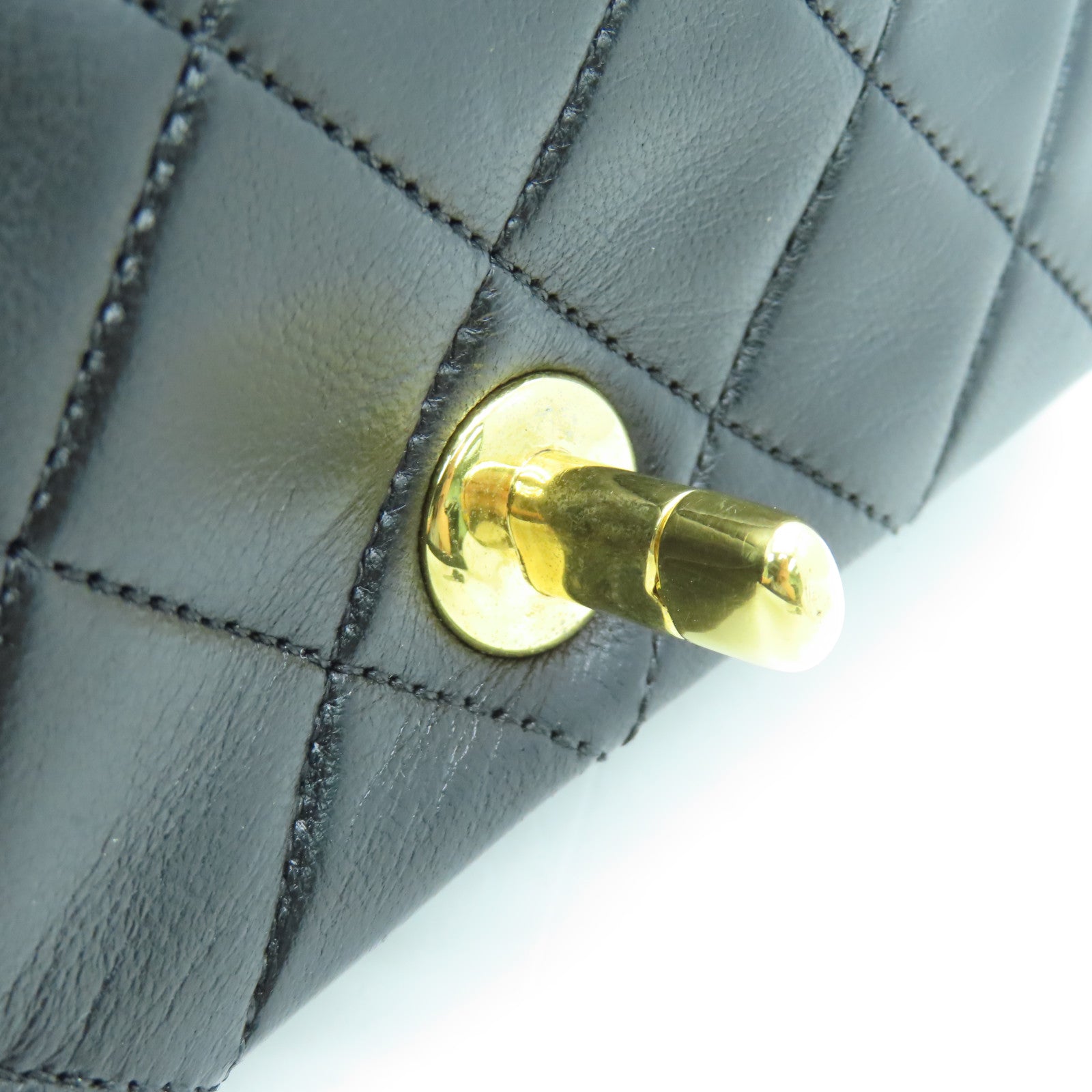CHANEL 菱格羊皮皮革Chain Shoulder Bag金扣链带肩背袋黑色