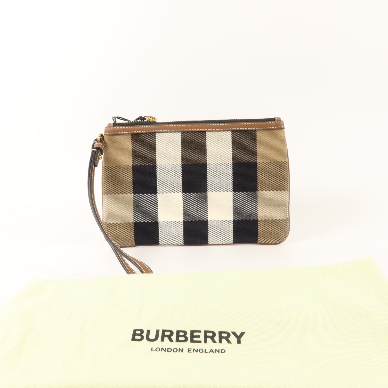 BURBERRY 帆布Pouch小袋