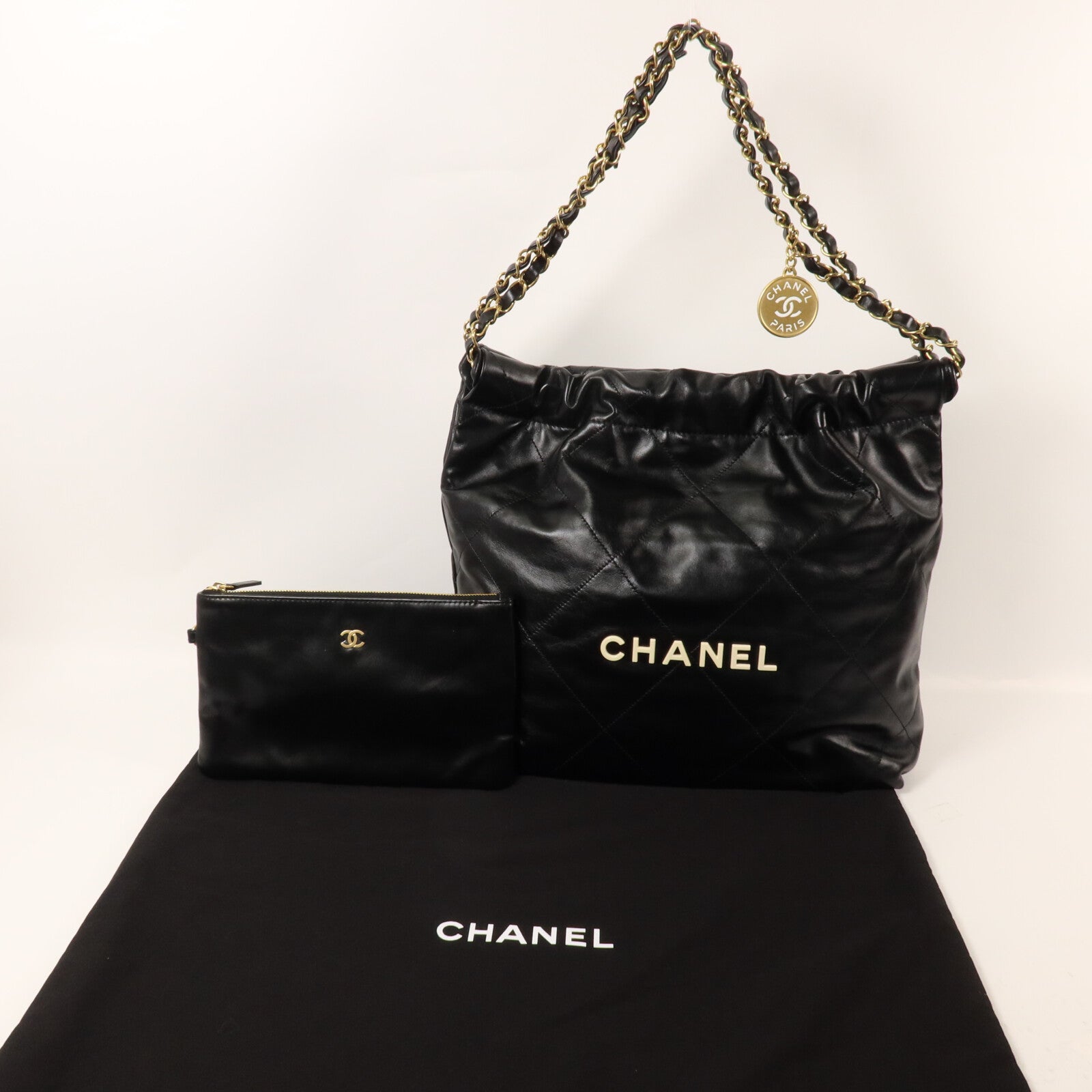 CHANEL 牛皮皮革Chanel 22 Small鏈帶肩背袋