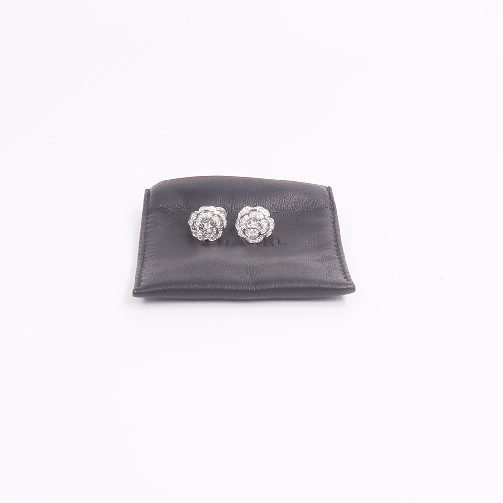 CHANEL 18K白金Bouton De Camelia Earrings鑽石耳環