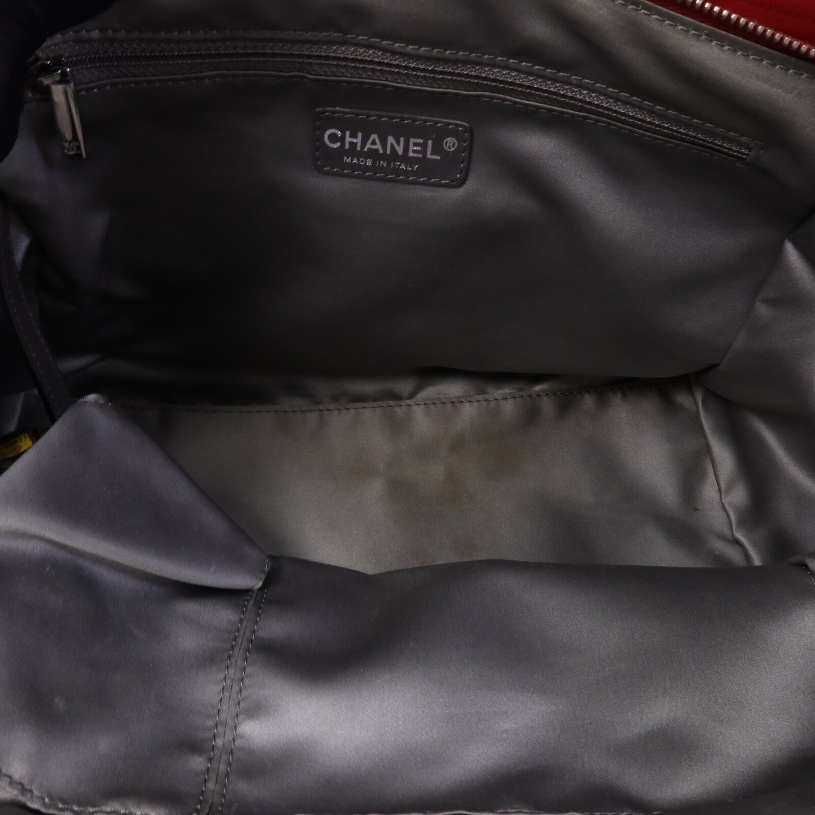 CHANEL 羊皮皮革Hand Bag銀扣肩背袋