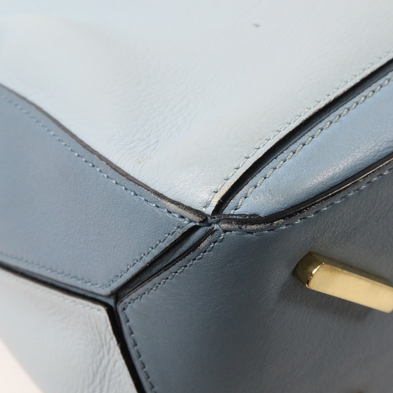 LOEWE 牛皮皮革Puzzle Medium手挽肩背兩用袋