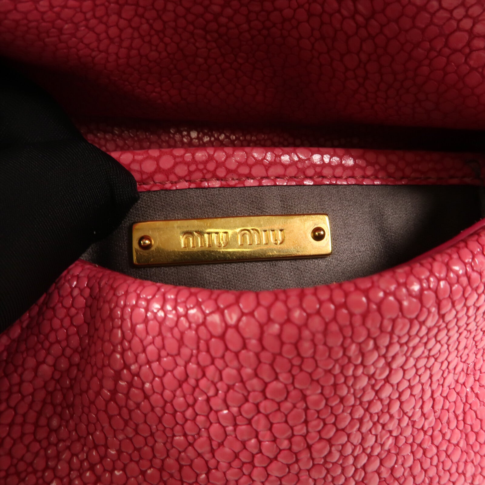 Miu Miu 【激減優惠】牛皮皮革Shoulder Bag金扣鏈帶肩背袋