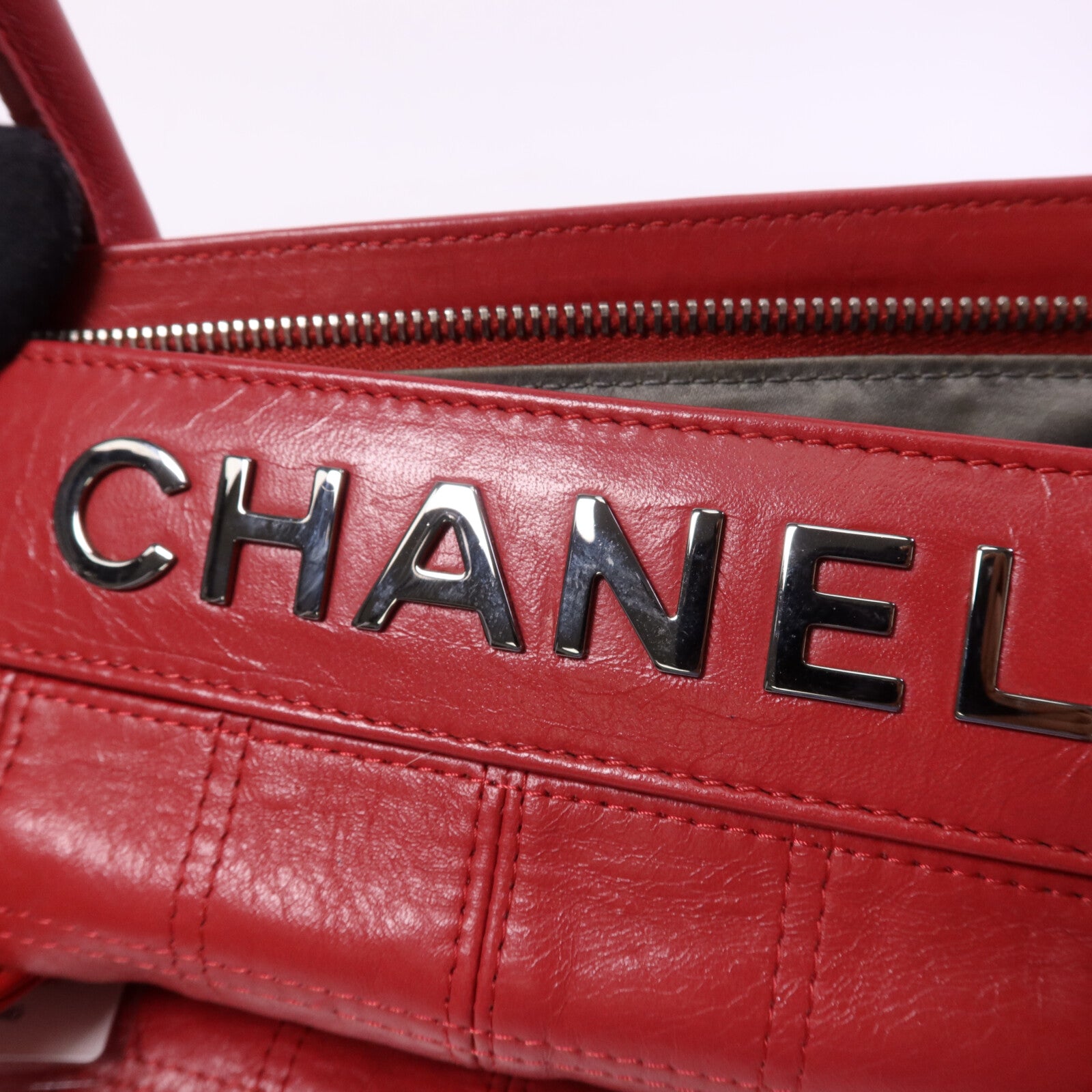 CHANEL 羊皮皮革Hand Bag銀扣肩背袋