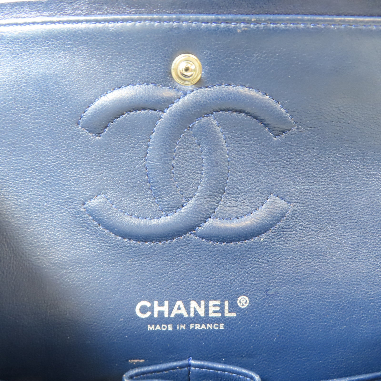 CHANEL 【激減優惠】菱格漆皮皮革Classic Flap 25cm銀扣鏈帶肩背袋深藍色