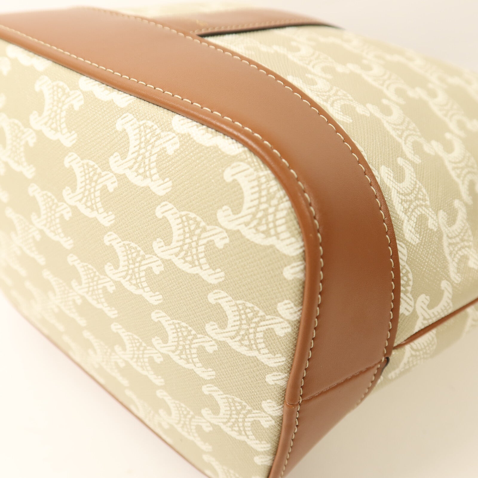 CELINE 塗層帆布Triomphe Bucket金扣肩背袋