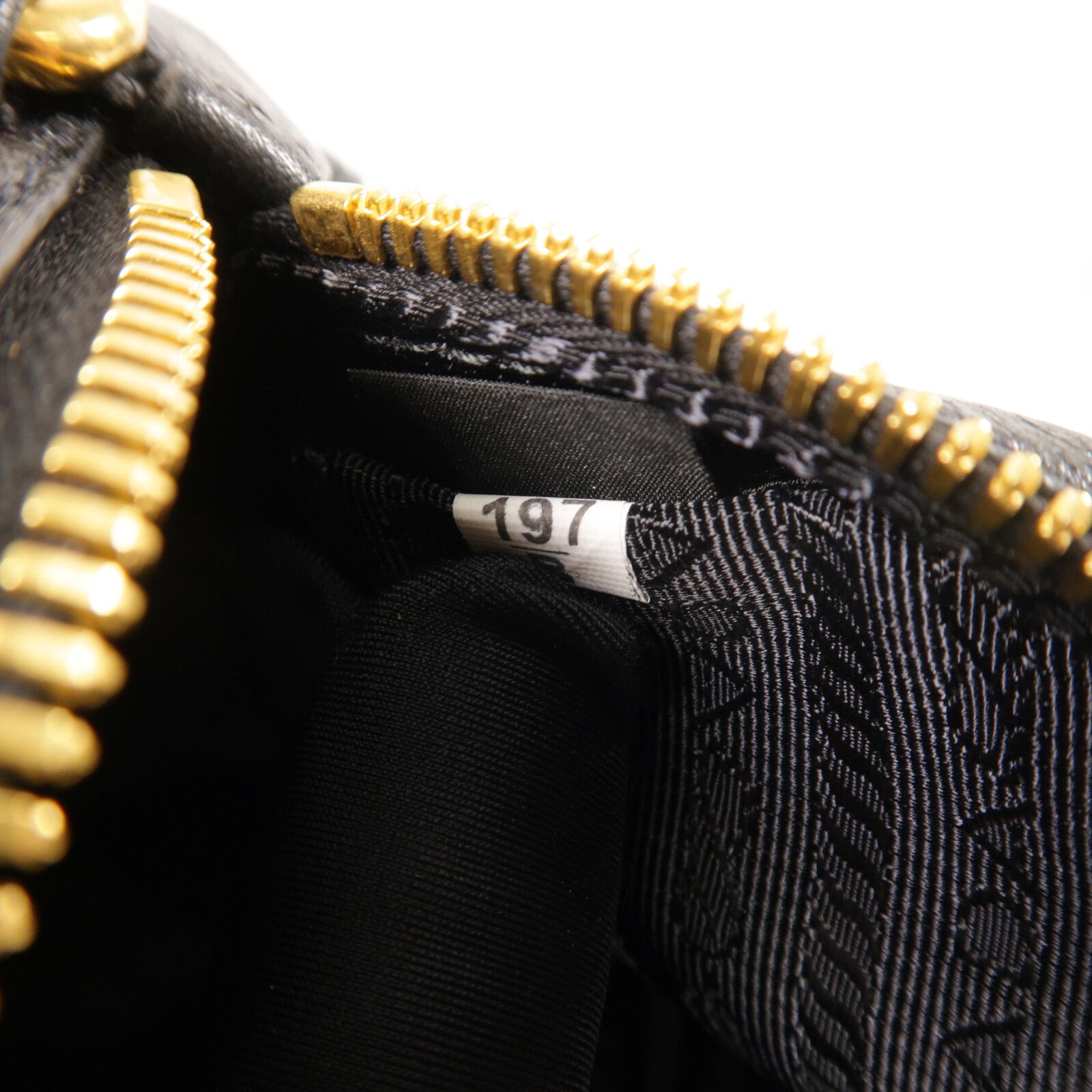 PRADA 牛皮皮革Shoulder Bag肩背袋