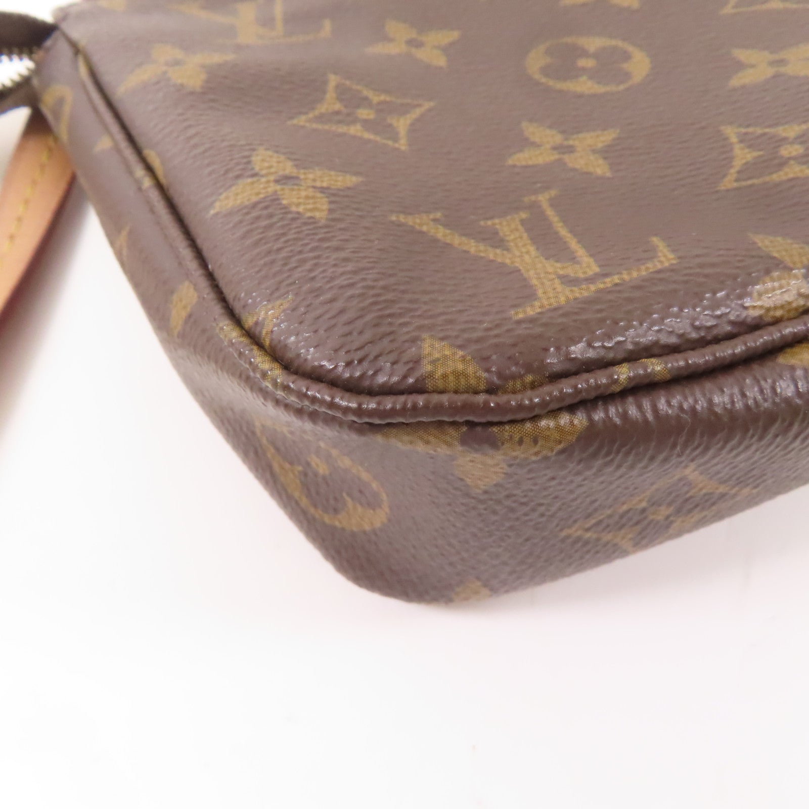 LOUIS VUITTON Monogram Pochette Accessoires金扣手拿包棕色