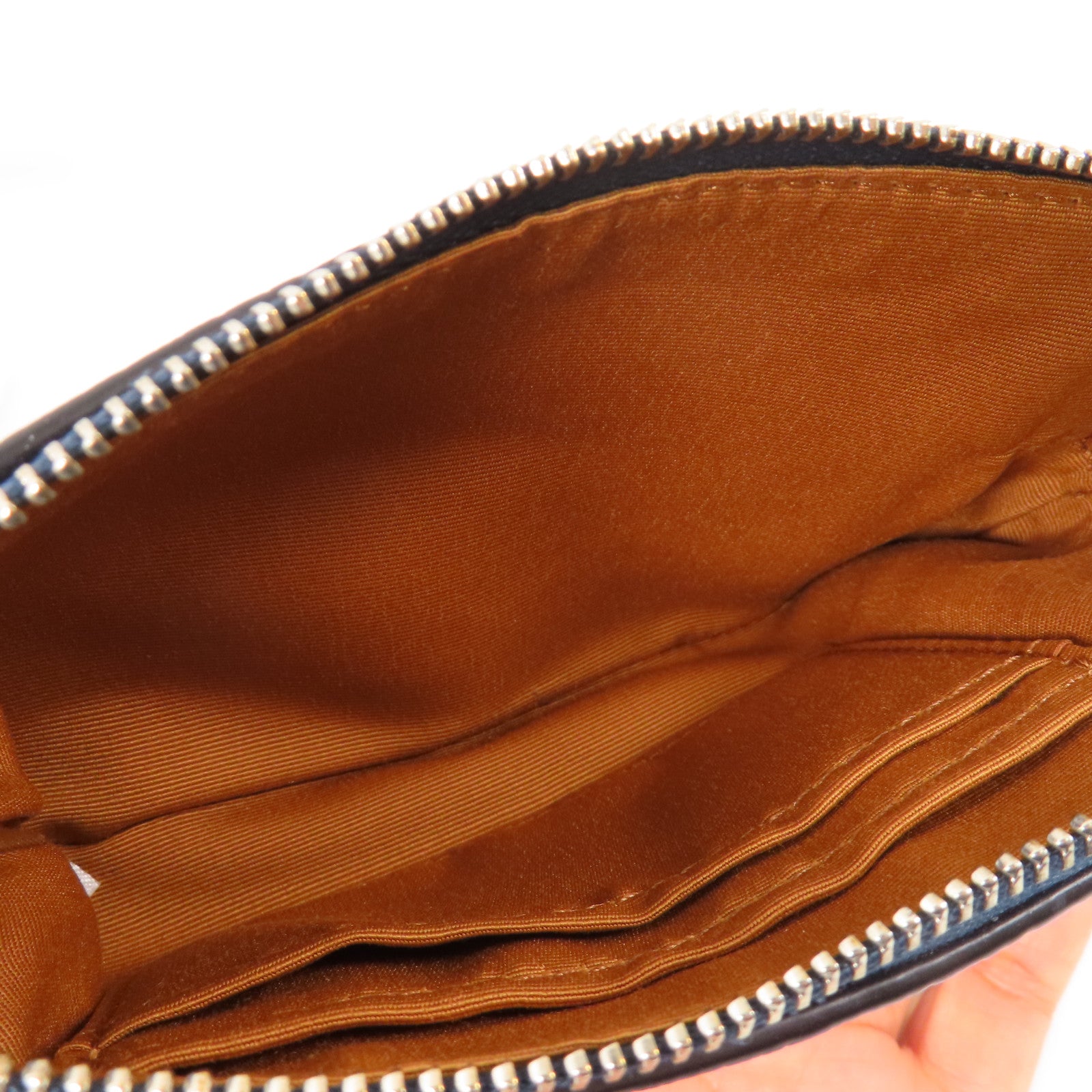 COACH 【激減優惠】牛皮皮革Pouch Wallet銀扣錢包