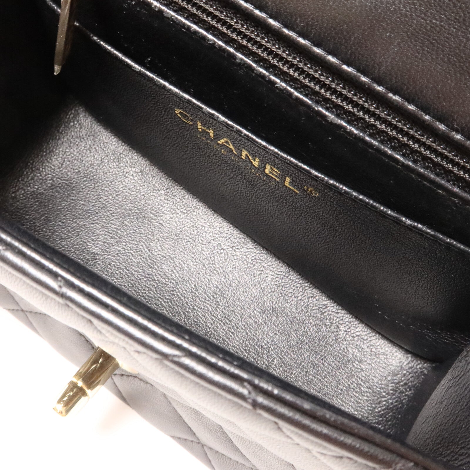 CHANEL 羊皮皮革Mini Classic 17鏈帶肩背袋