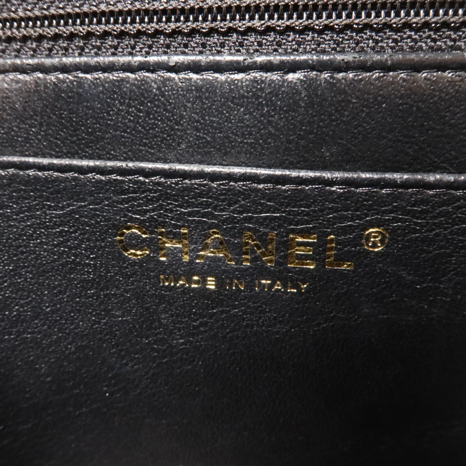 CHANEL 羊皮皮革Mini Classic 17鏈帶肩背袋