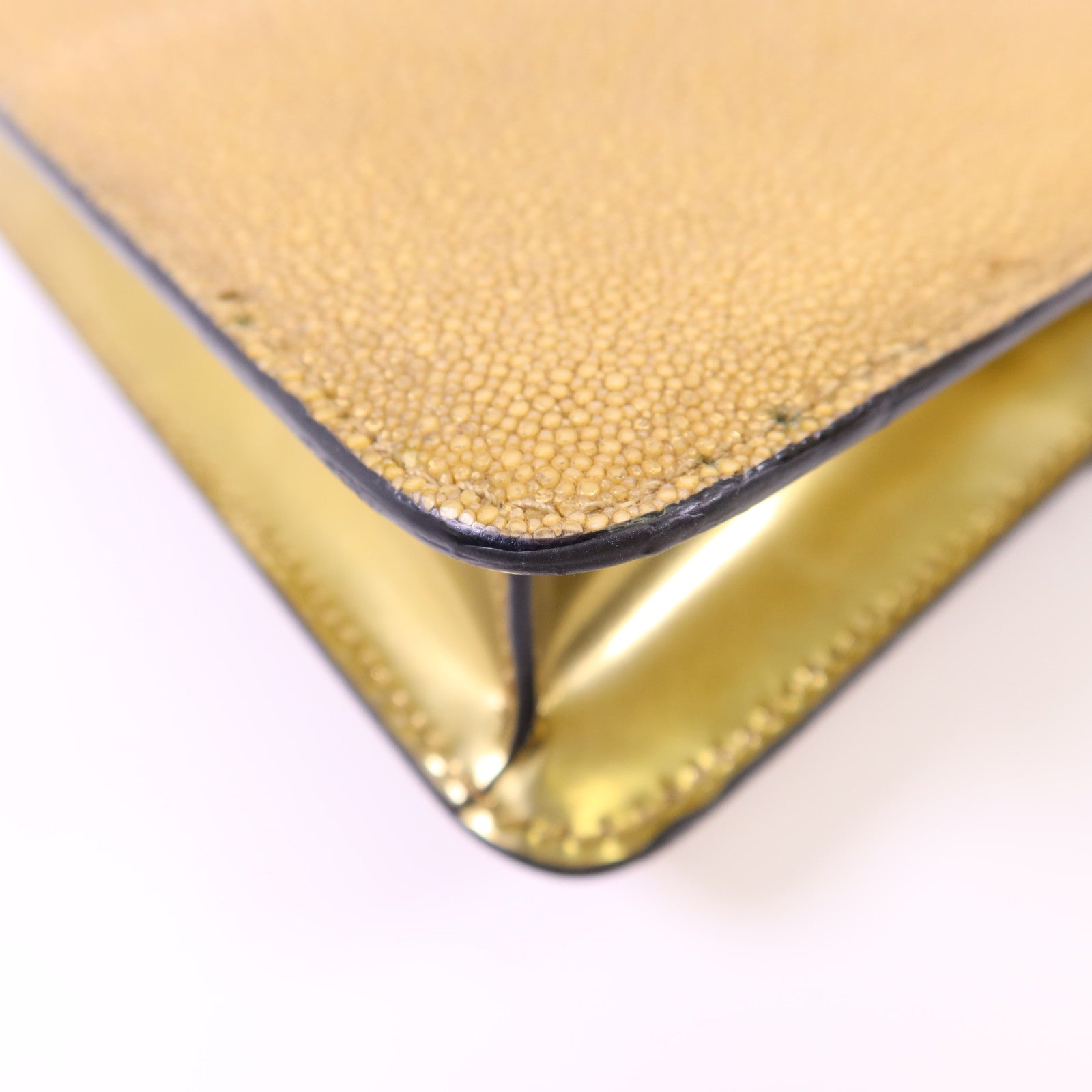 BVLGARI 魔鬼魚皮革Serpenti Forever金扣鏈帶肩背袋