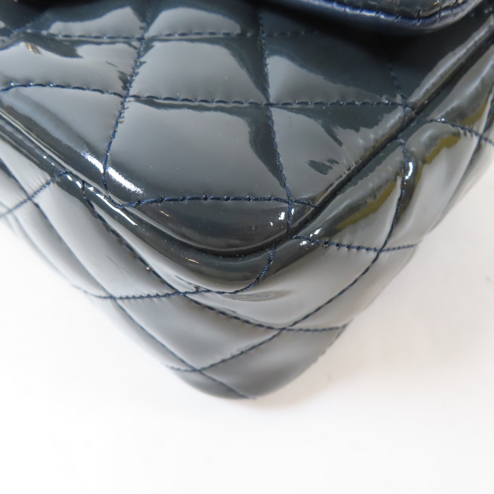 CHANEL 菱格漆皮皮革Chain Shoulder Bag銀扣鏈帶肩背袋藍色