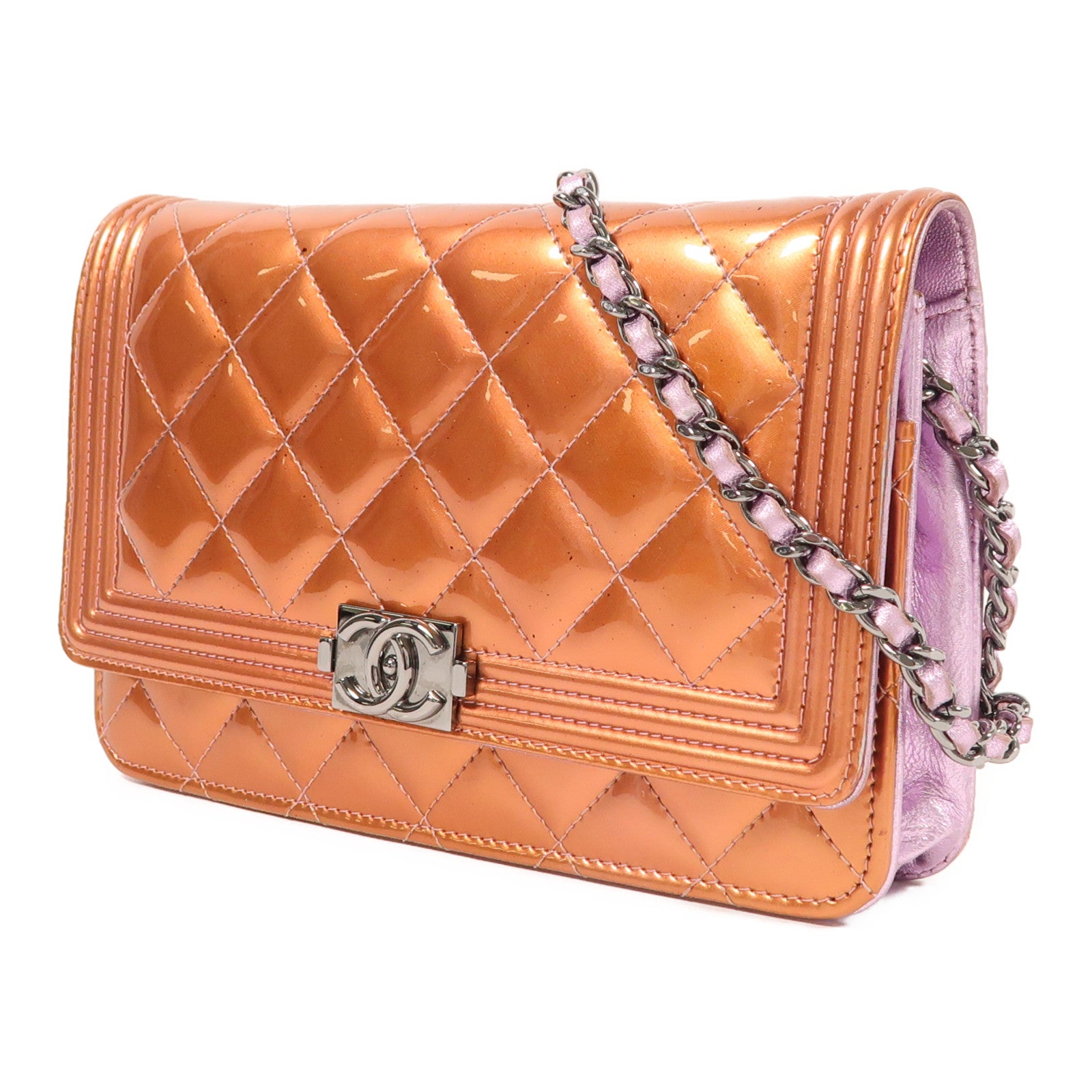 CHANEL 漆皮皮革Boy Chanel鏈帶肩背袋