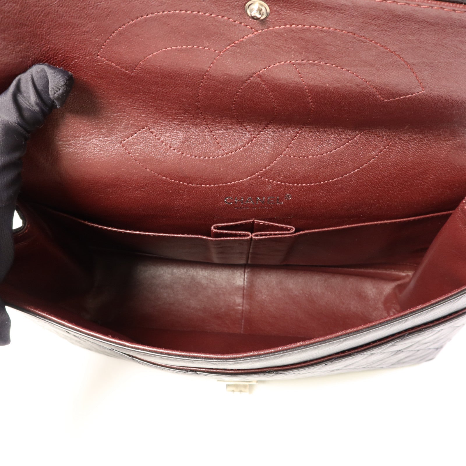 CHANEL 牛皮皮革2.55 Jumbo銀扣鏈帶肩背袋