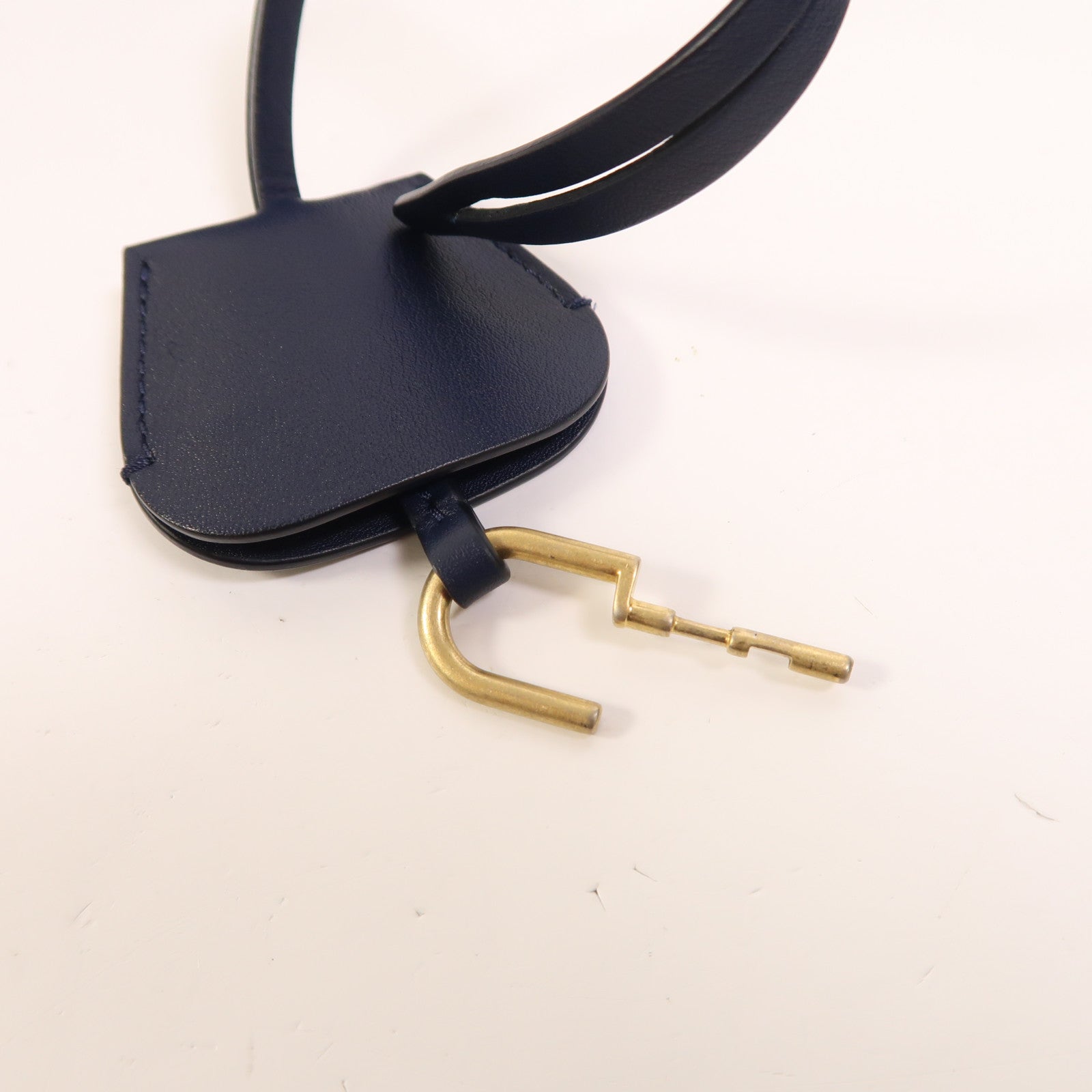 CHANEL 牛皮皮革Vanity Case金扣鏈帶手挽肩背兩用袋