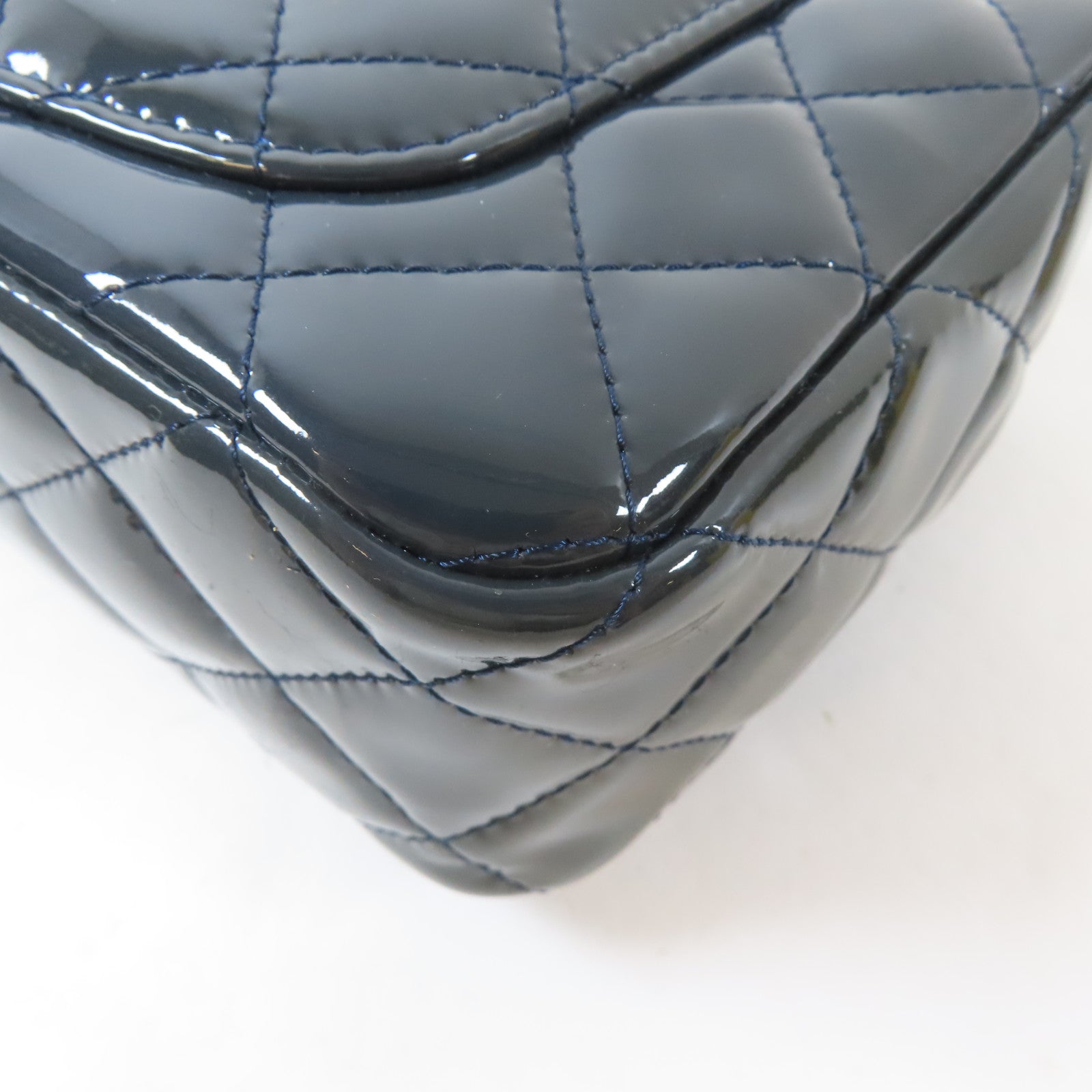 CHANEL 菱格漆皮皮革Chain Shoulder Bag銀扣鏈帶肩背袋藍色
