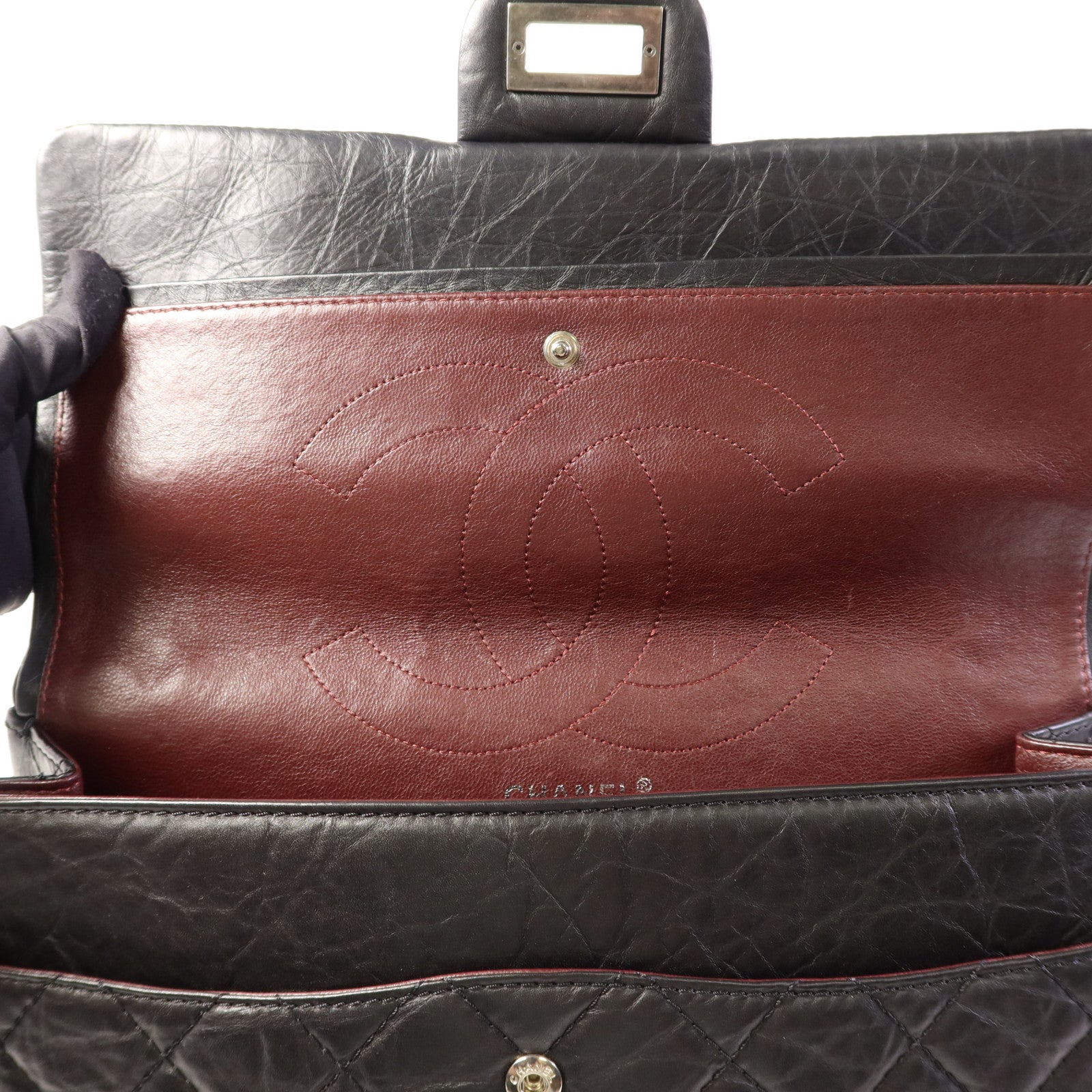 CHANEL 牛皮皮革2.55 Jumbo銀扣鏈帶肩背袋