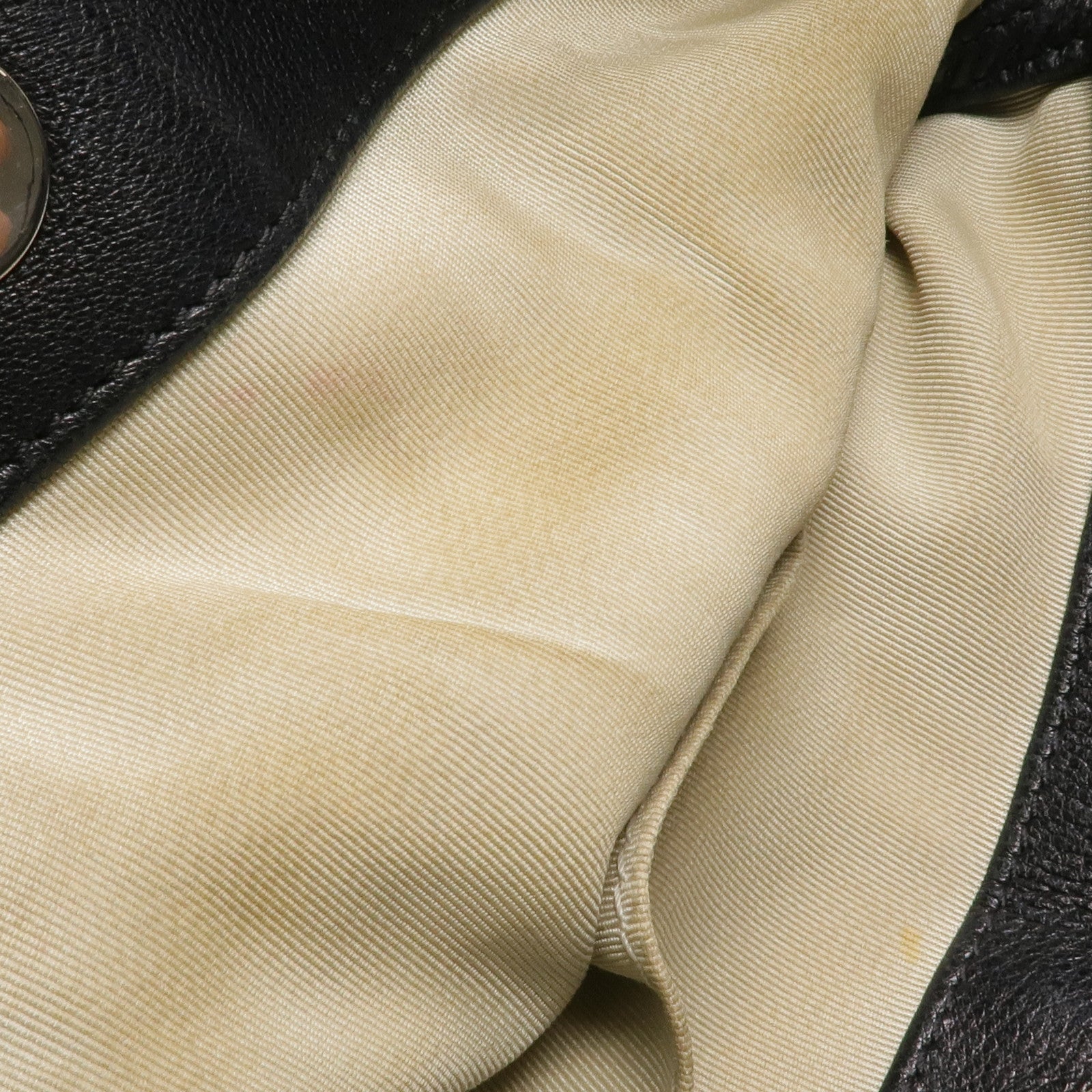 CHANEL 牛皮皮革Shoulder Bag銀扣鏈帶肩背袋