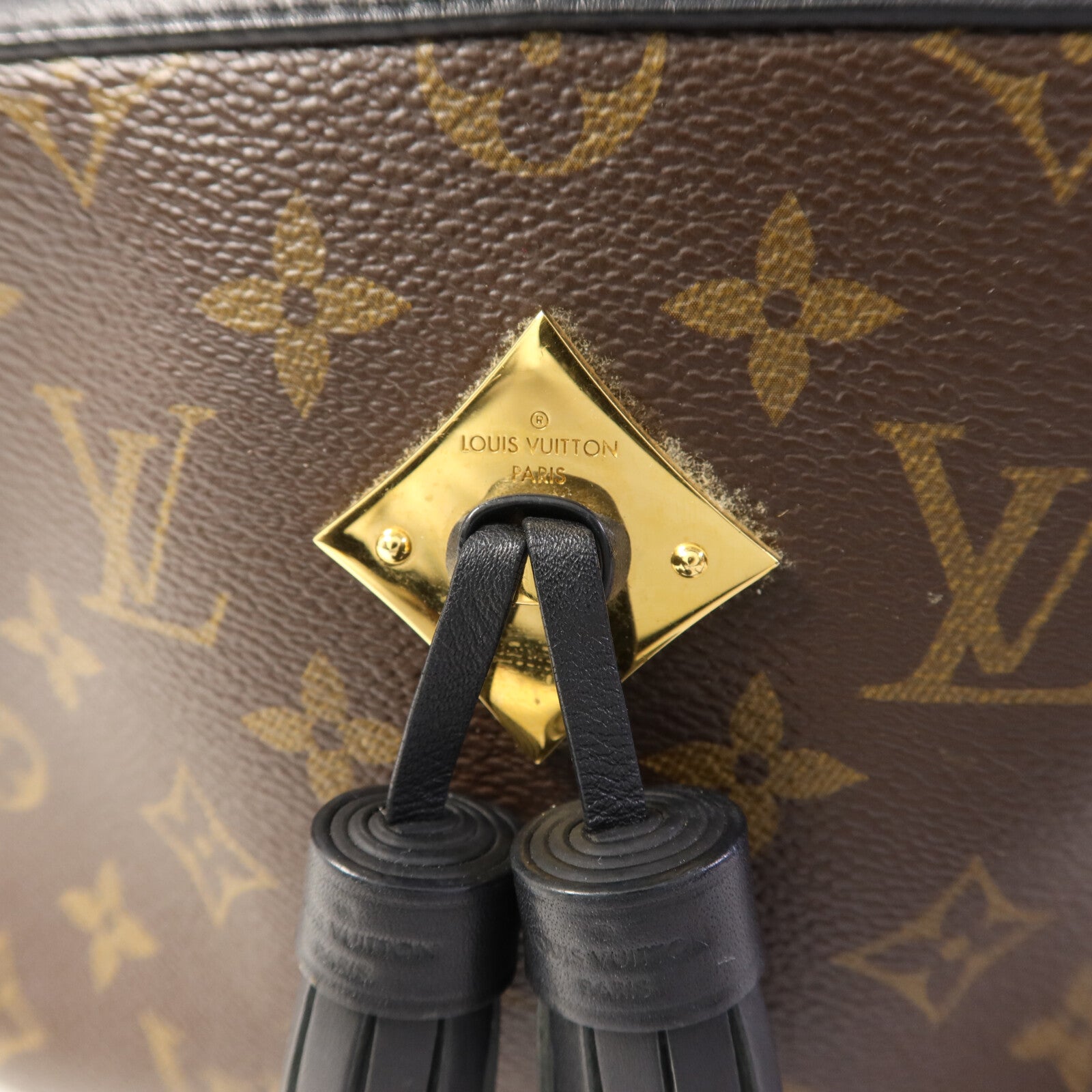 LOUIS VUITTON Monogram Saintonge金扣手挽袋棕色