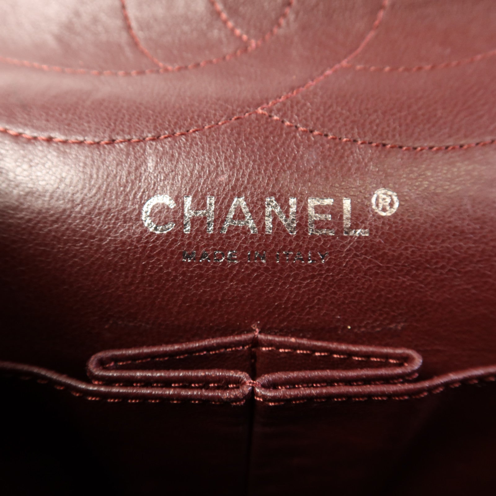 CHANEL 牛皮皮革2.55 Jumbo銀扣鏈帶肩背袋