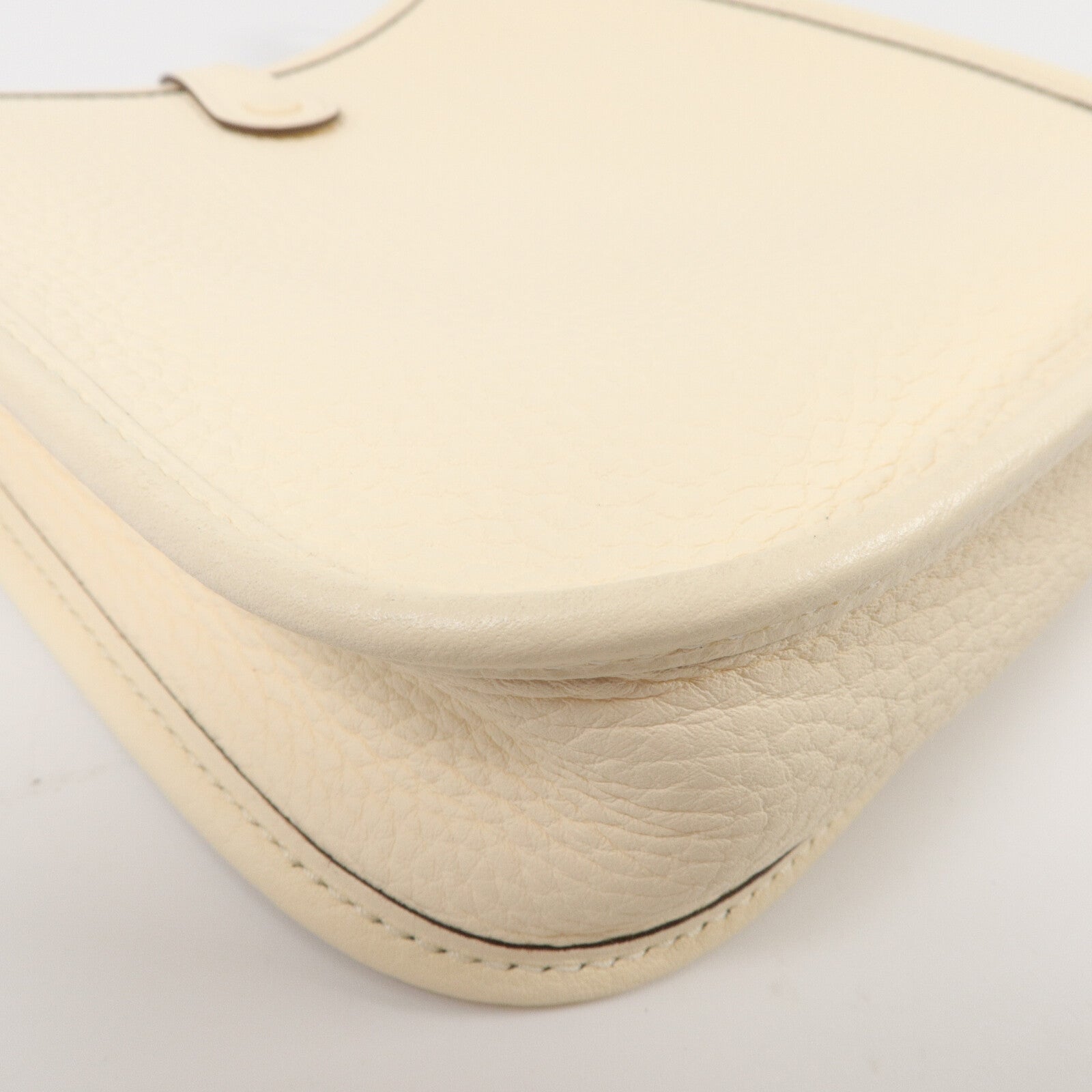 HERMES Clemence皮革Evelyne TPM肩背袋Craie