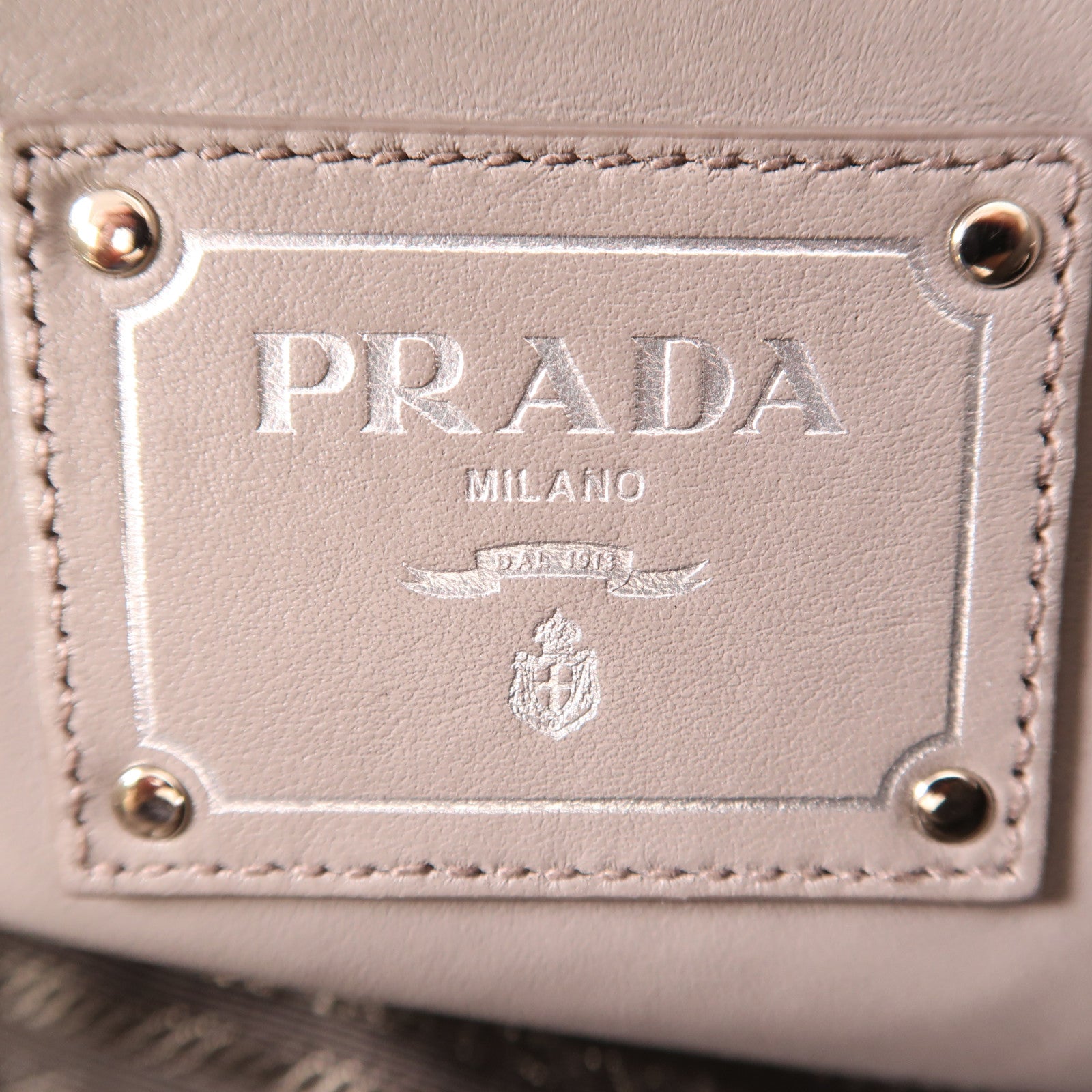 PRADA 牛皮皮革2 Way Shoulder銀扣手挽肩背兩用袋