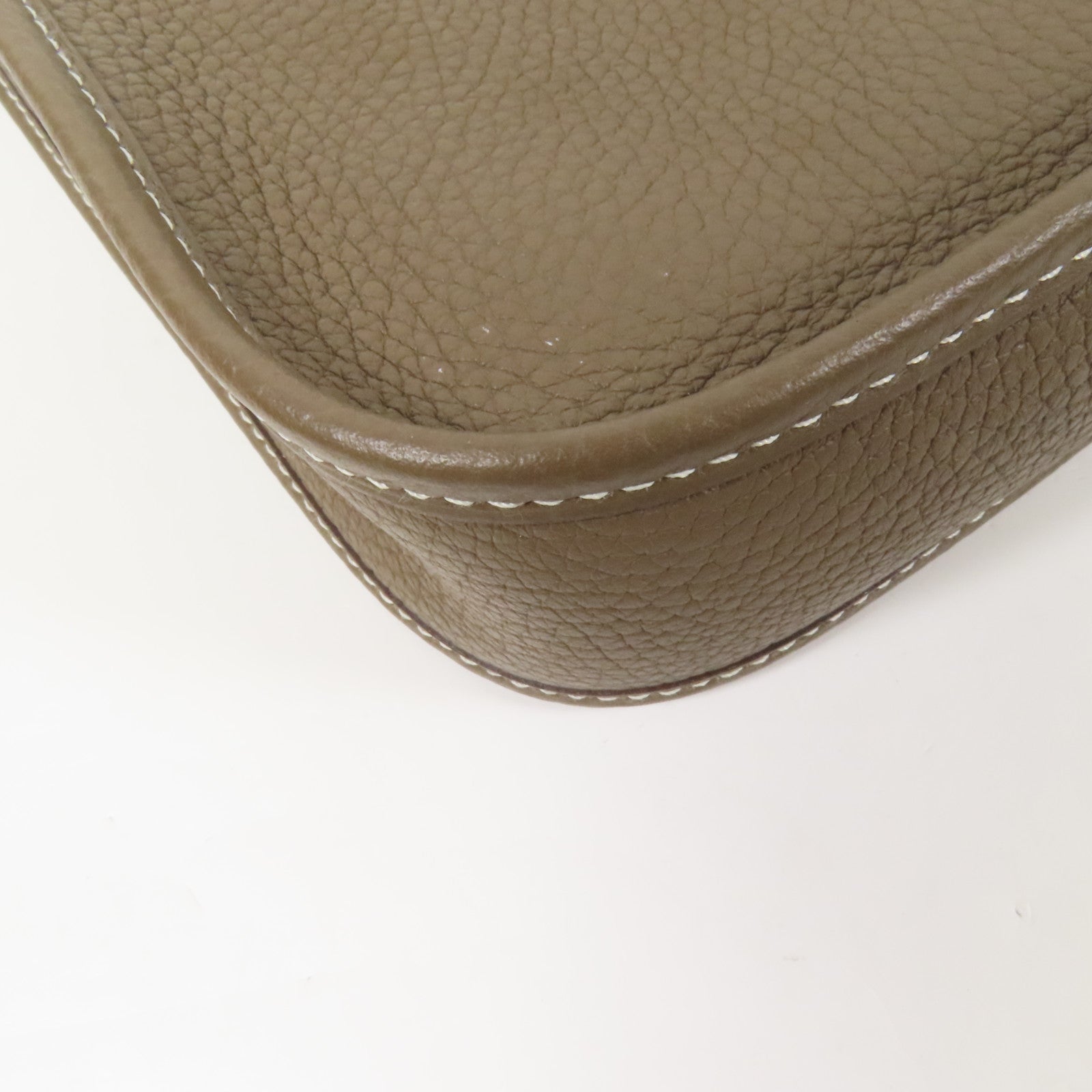 HERMES Clemence皮革Evelyne TPM金扣肩背袋Etoupe