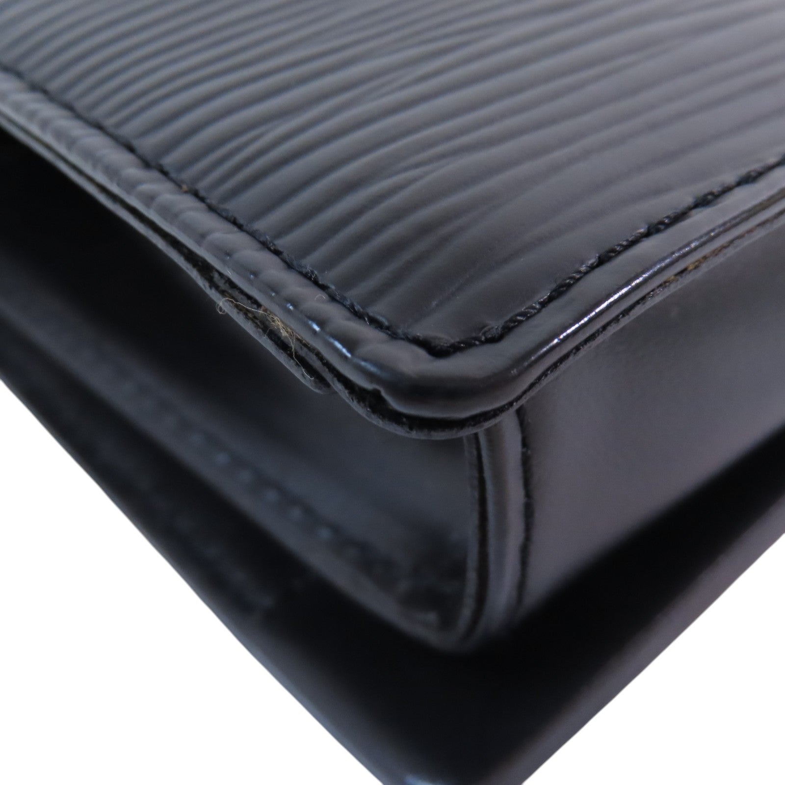 LOUIS VUITTON Epi Honfleur金扣肩背袋