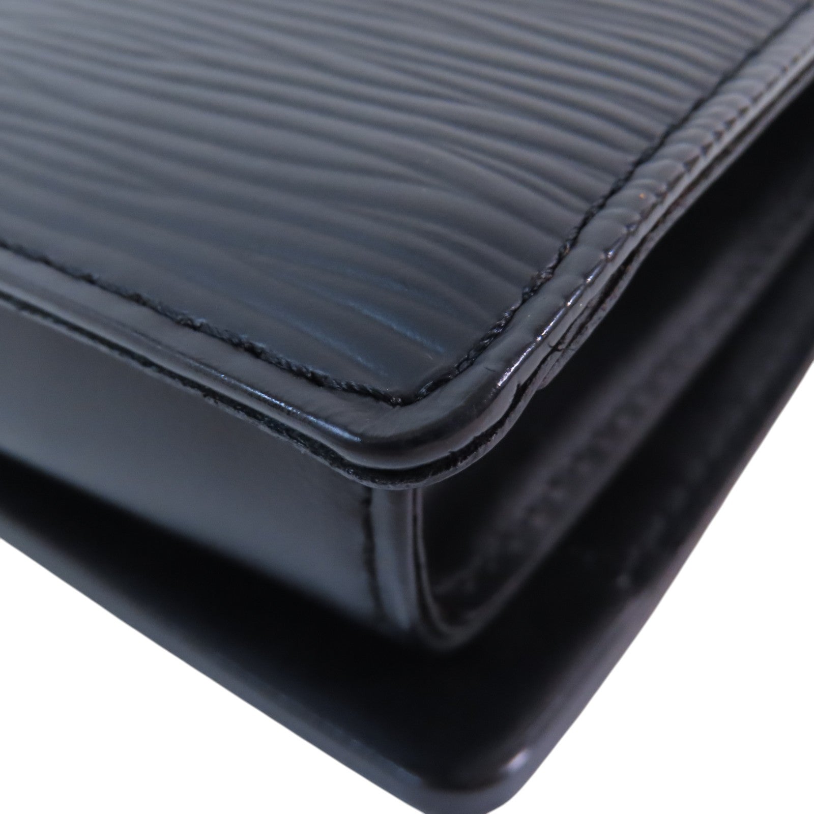 LOUIS VUITTON Epi Honfleur金扣肩背袋