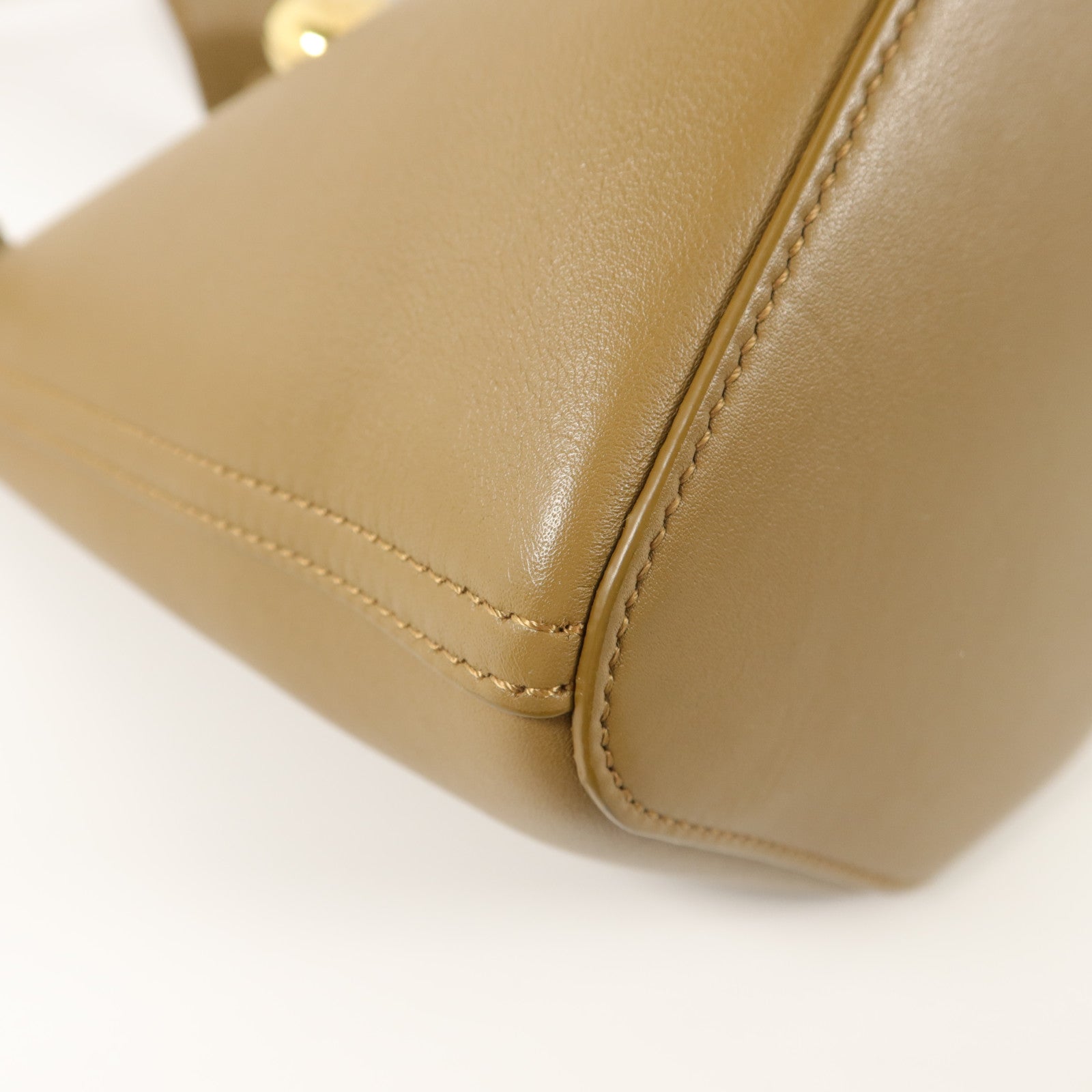 LOEWE 牛皮皮革Pebble Bucket Mini手挽肩背兩用袋